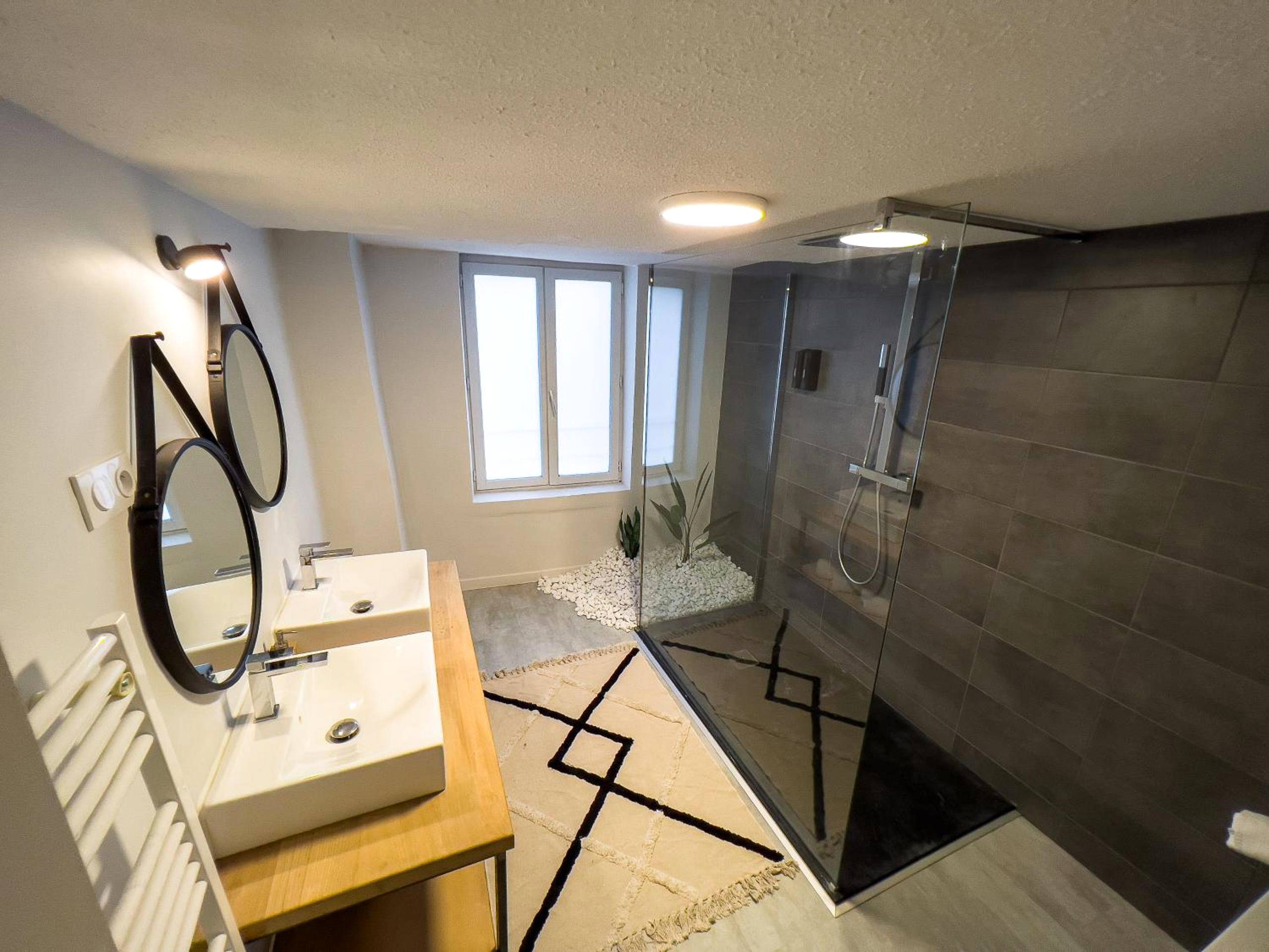 Photo du logement - 50 Nuances d'Amour - Jacuzzi / Massage / Cinéma