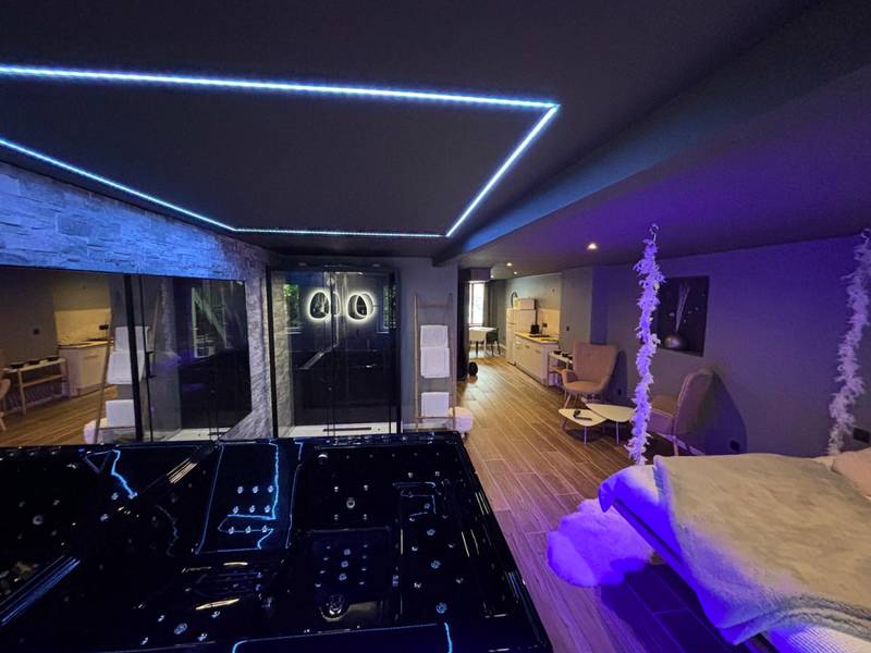 Photo du logement - Aux 67 nuances - Spa