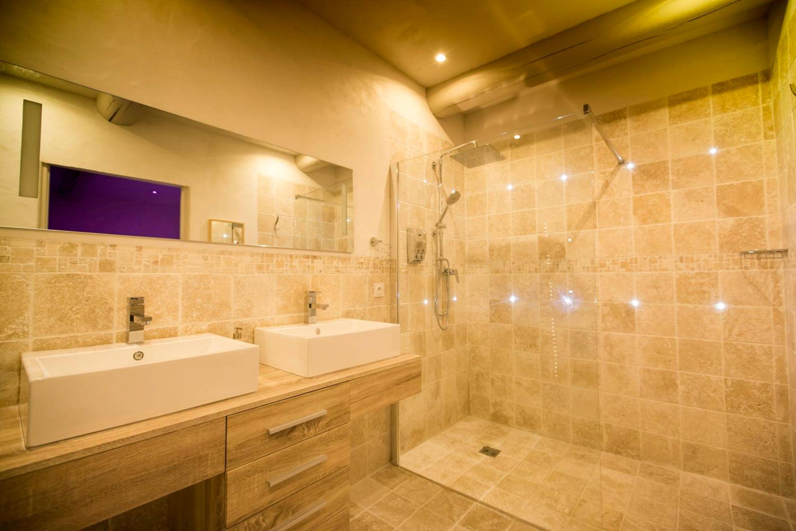 Photo du logement - Abri Cosy - Suite Romantique en Camargue - Saint - Gilles