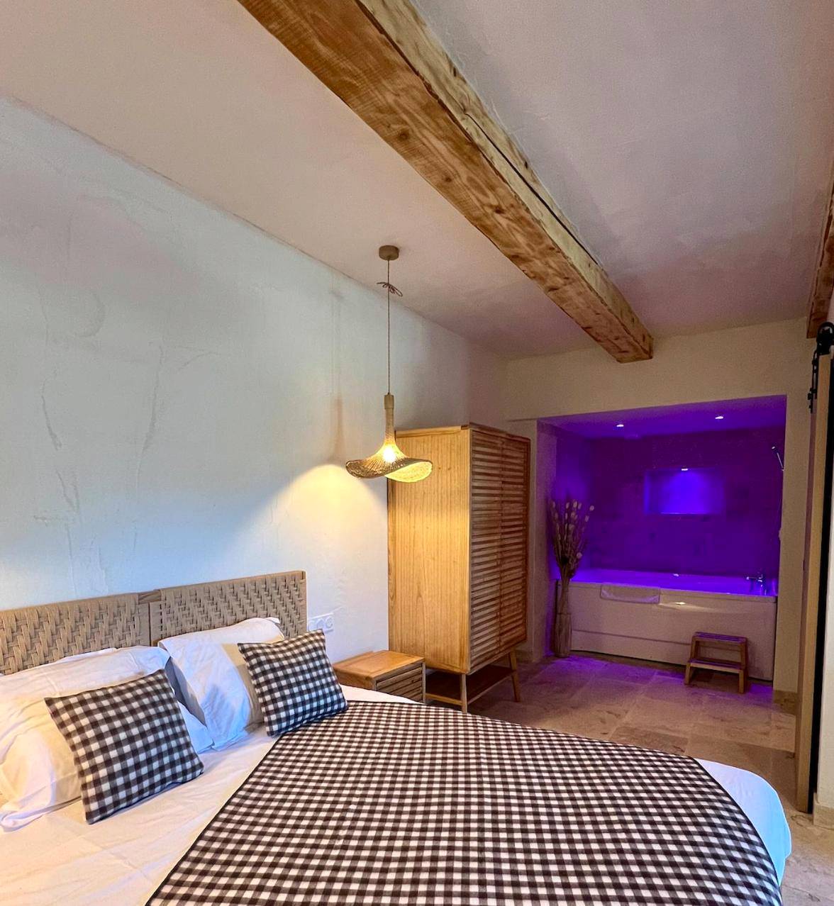 Photo du logement - Abri Cosy - Suite Romantique en Camargue - Saint - Gilles