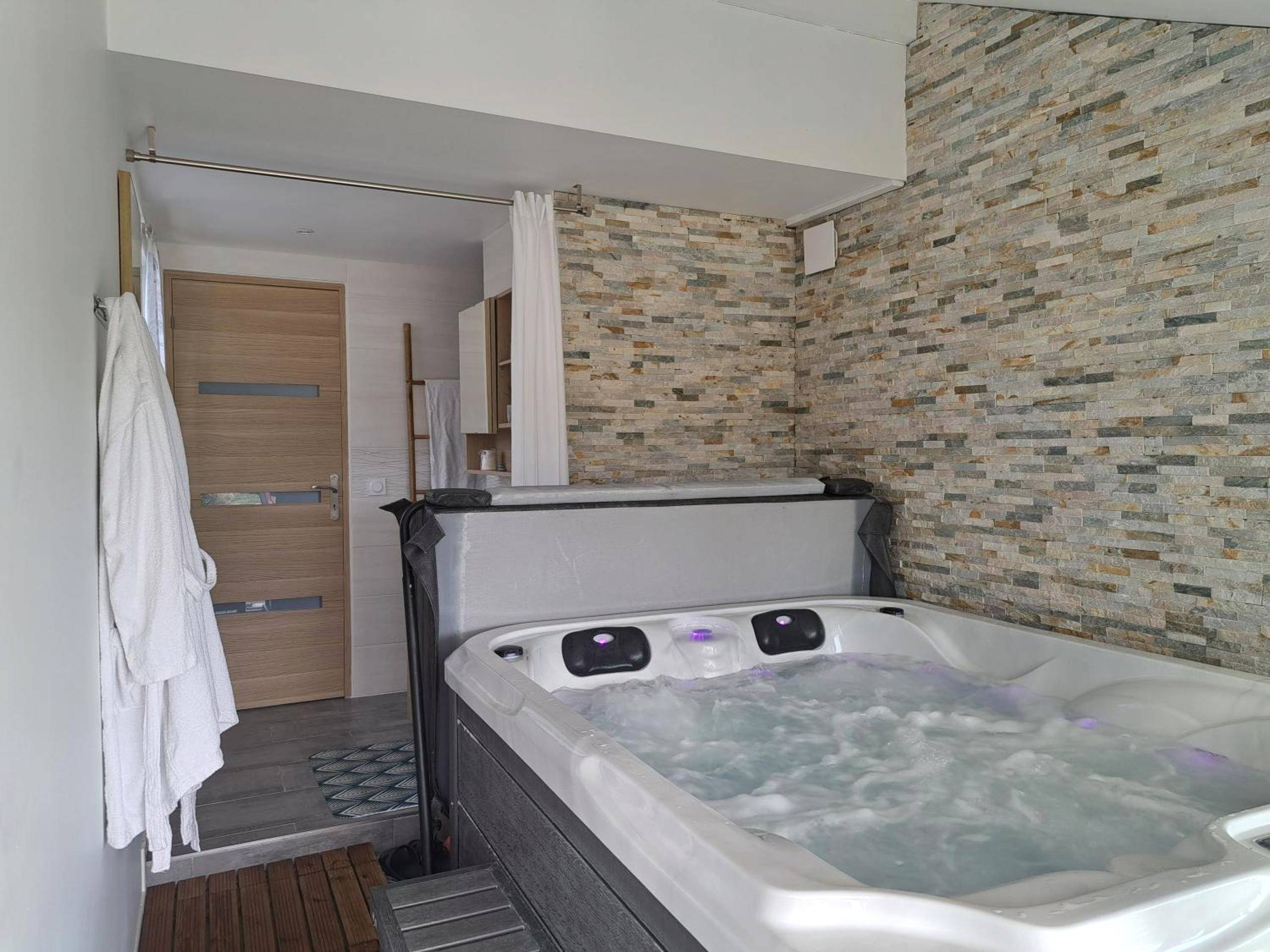 Photo du logement - Adorelys séjour bien être - spa et massage