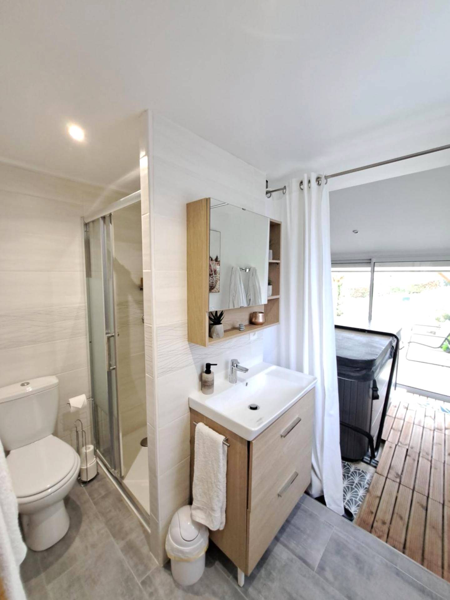 Photo du logement - Adorelys séjour bien être - spa et massage - Saint - Cassien