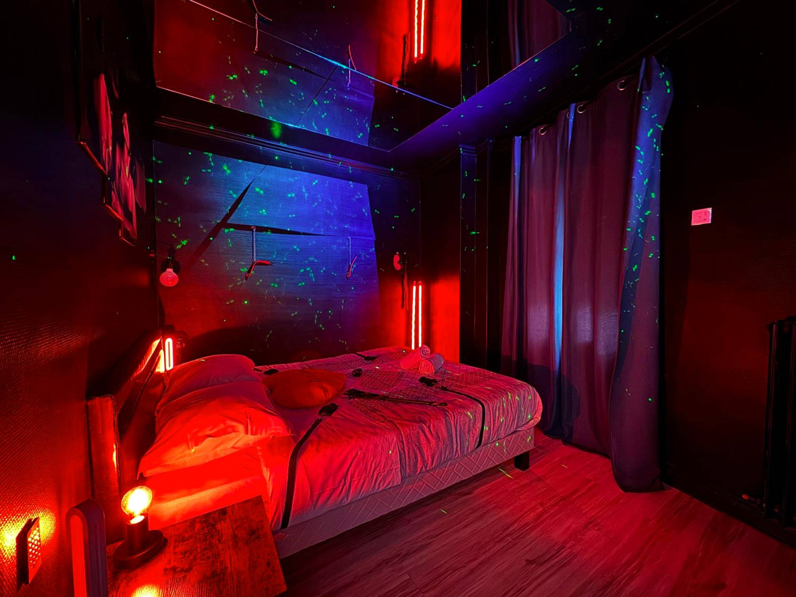 Photo du logement - LOVE ROOM Adulte Only
