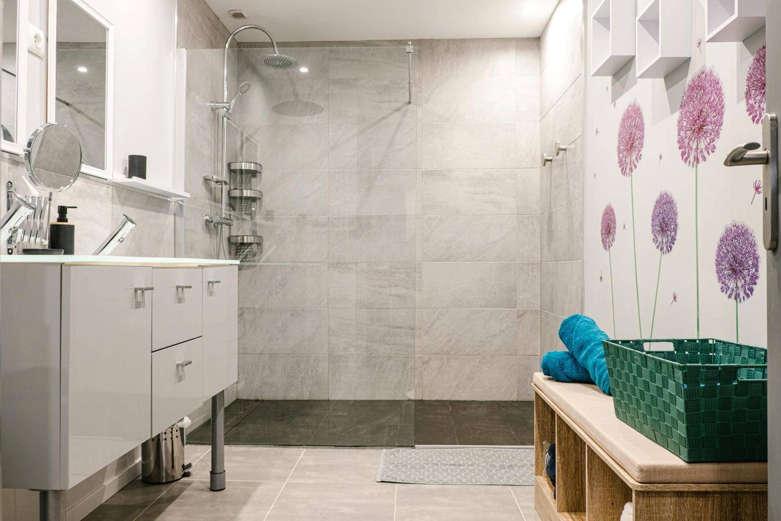 Photo du logement - L'alcôve du 510 - Spa - chambre romantique - sauna - salle de jeux