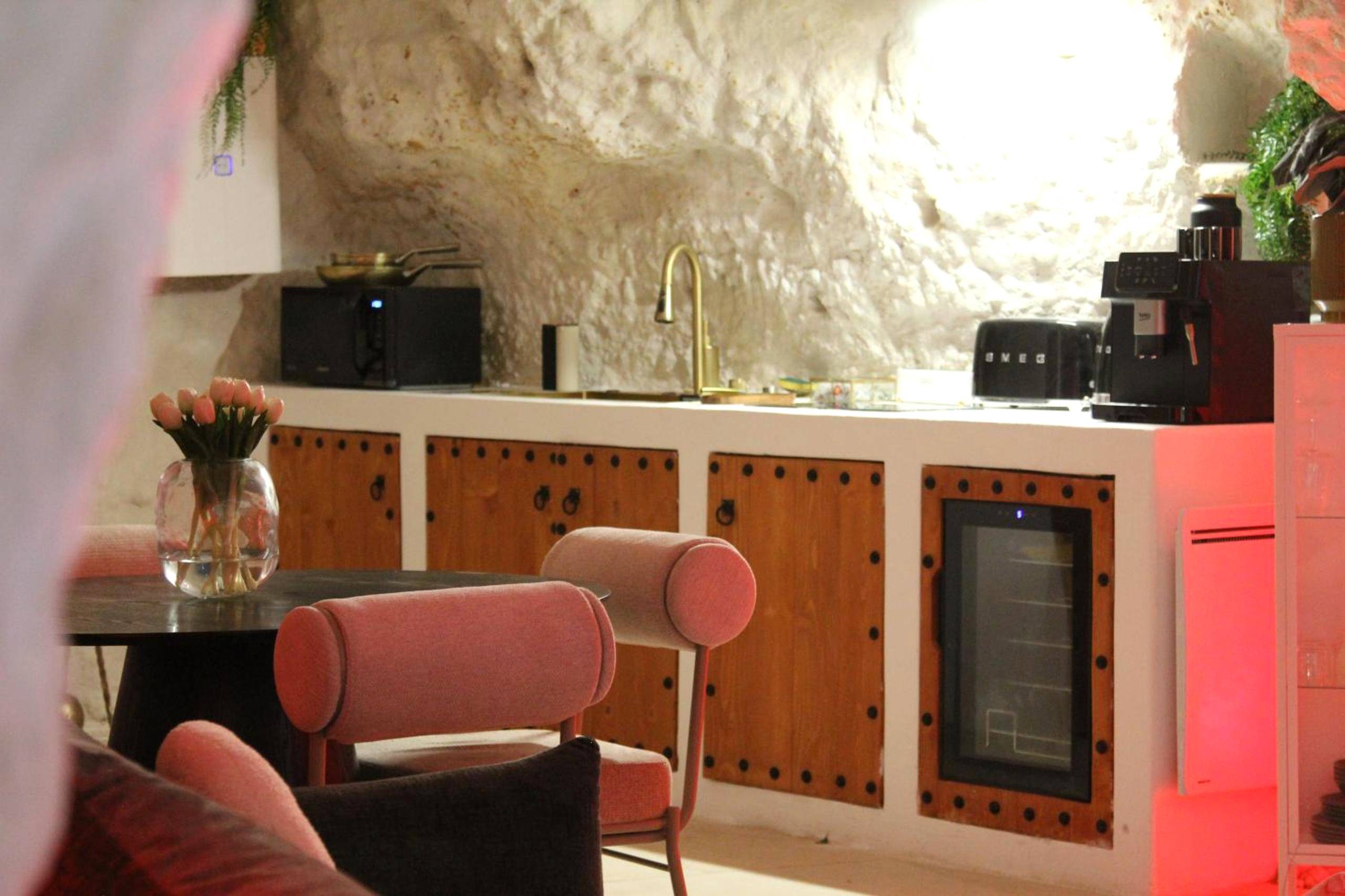 Photo du logement - L alcove des Sens Love Room Jacuzzi sauna