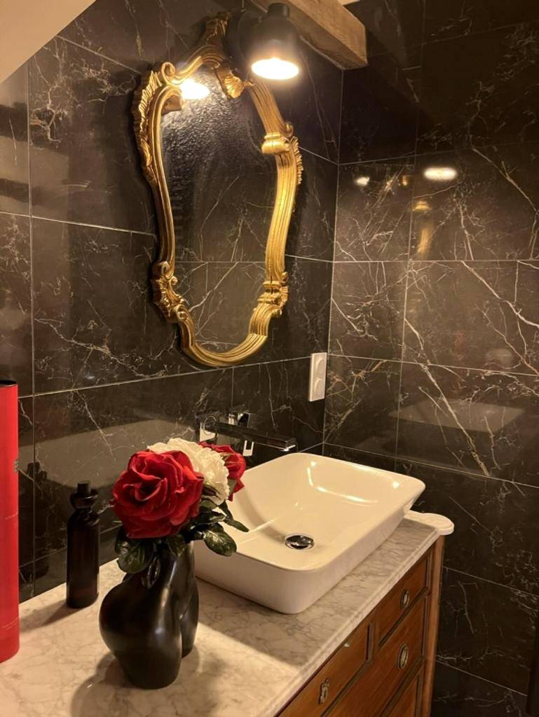 Photo du logement - Amour Amour - Love Room - Penvénan