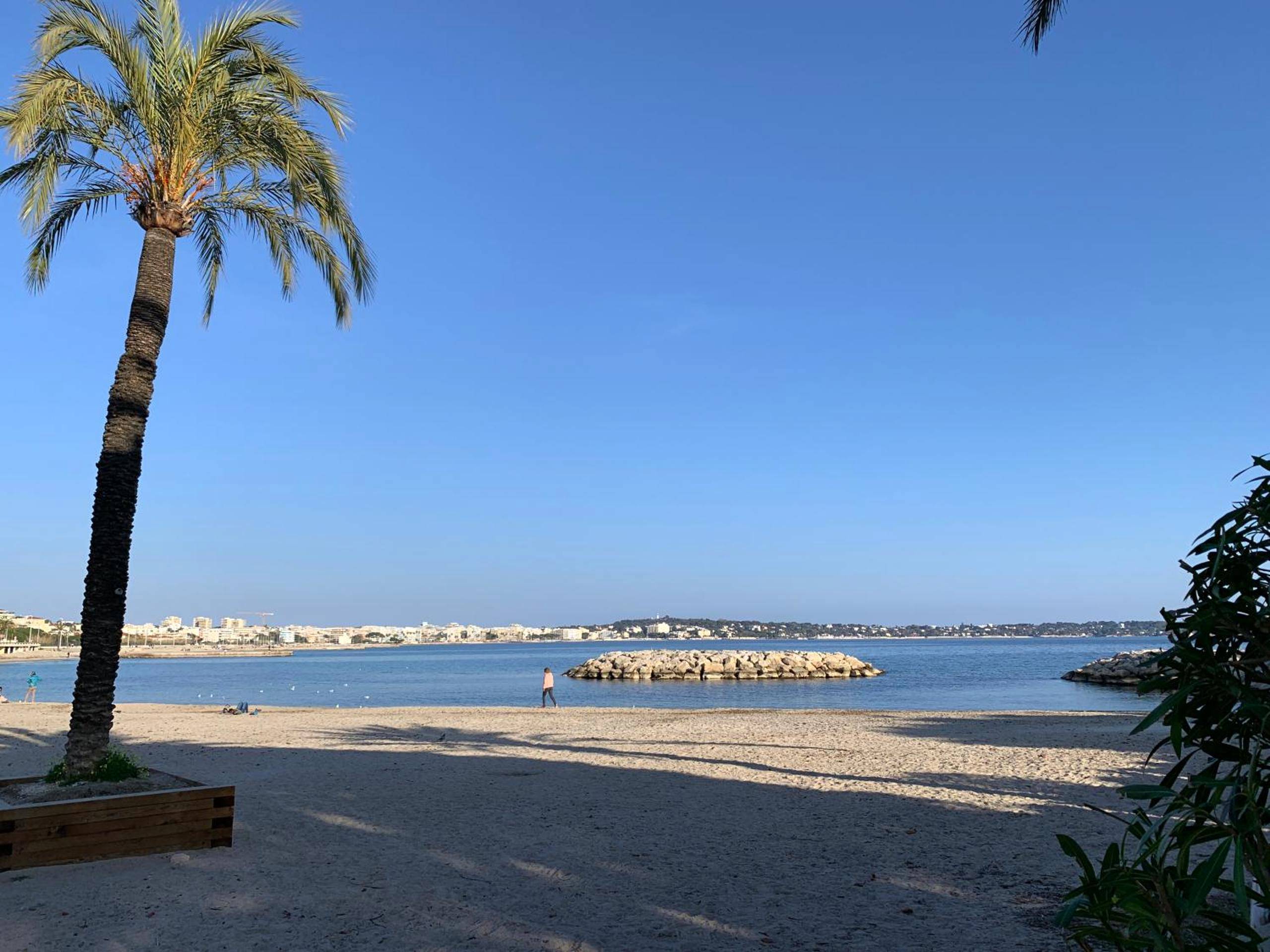 Photo du logement - Amour Azur Appartement pour 2 avec jacuzzi et terrasse à 2 minutes de la mer