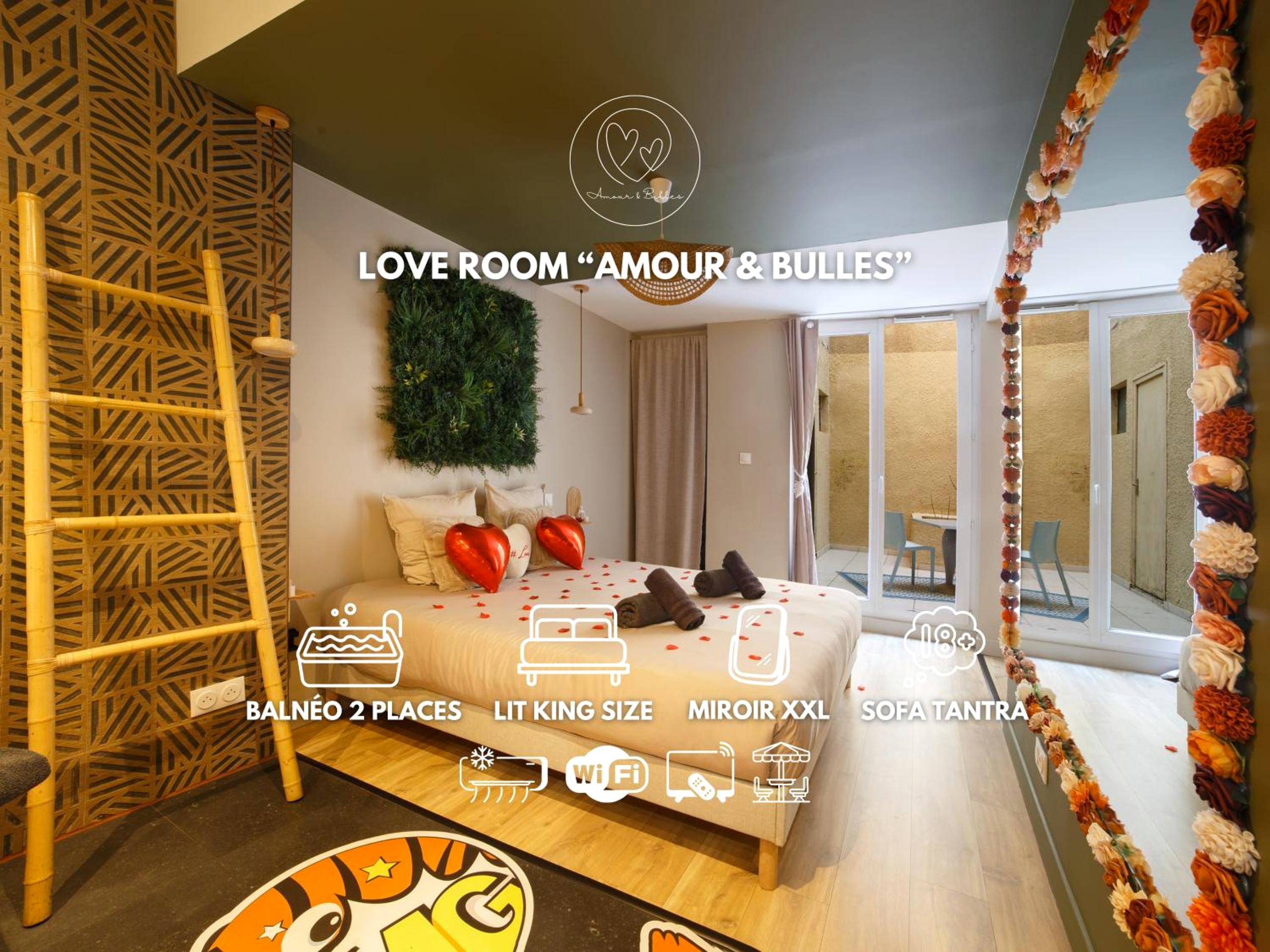 Vue principale - Amour et Bulles - Love Room Valence - Suite romantique avec balnéo privée 2 places - Bourg - lès - Valence