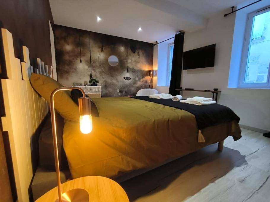 Photo du logement - LOVE ROOM - Amour Chic et Intime - Montbrison