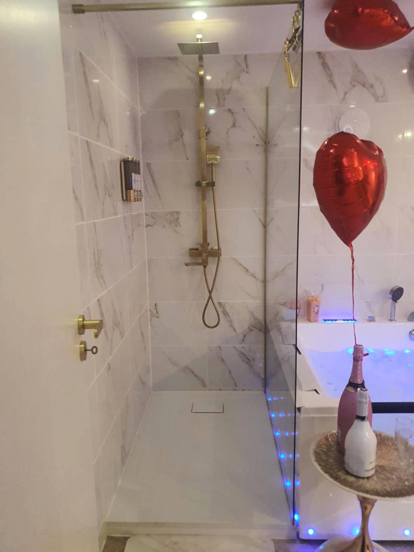 Photo du logement - Aphrodisia loveconcept - Maraussan