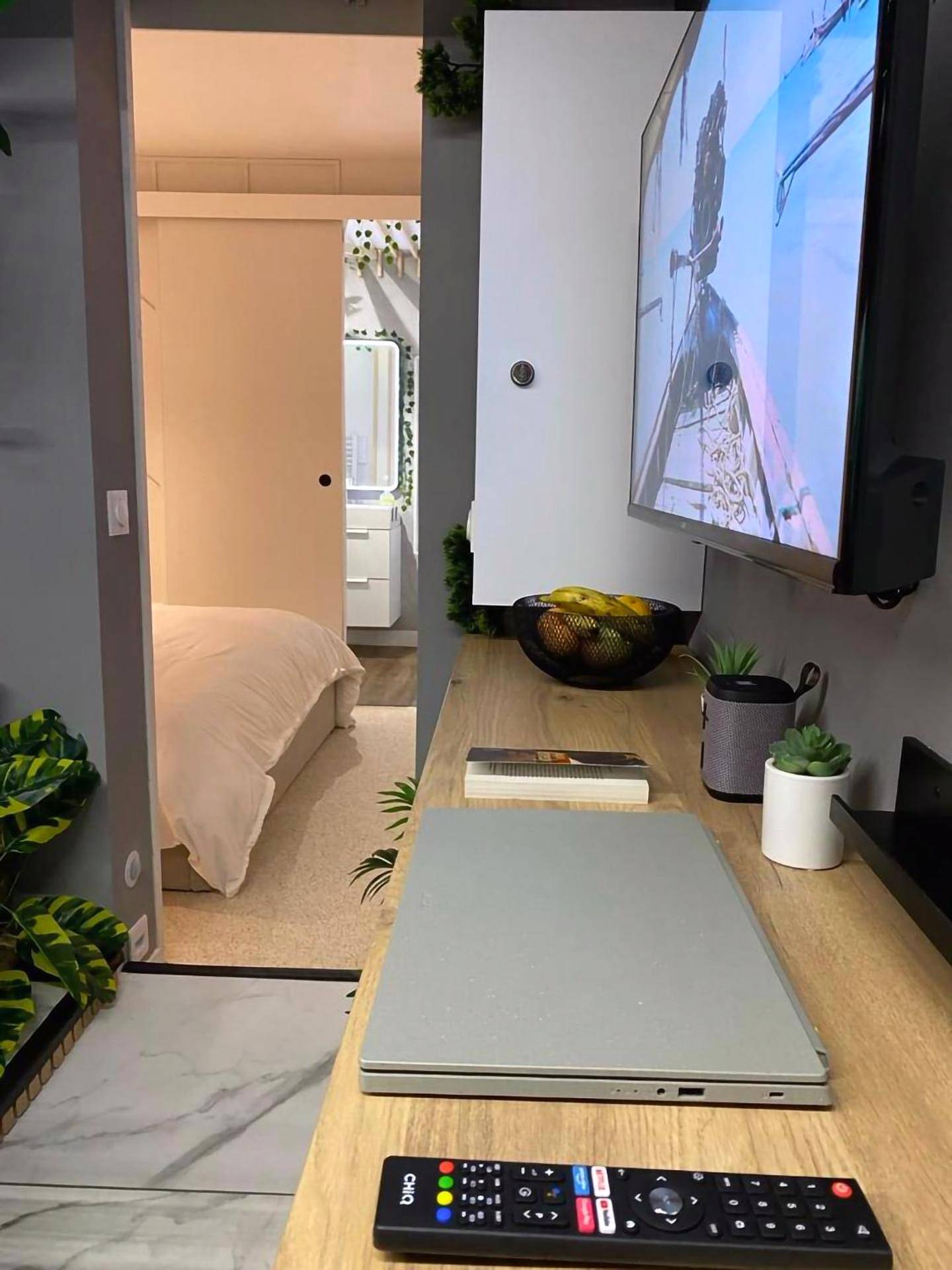 Photo - L'appart'hôtel - 1 Appartement Love Room avec Spa Privatif & Autres Appartements Standards à thèmes sans spa