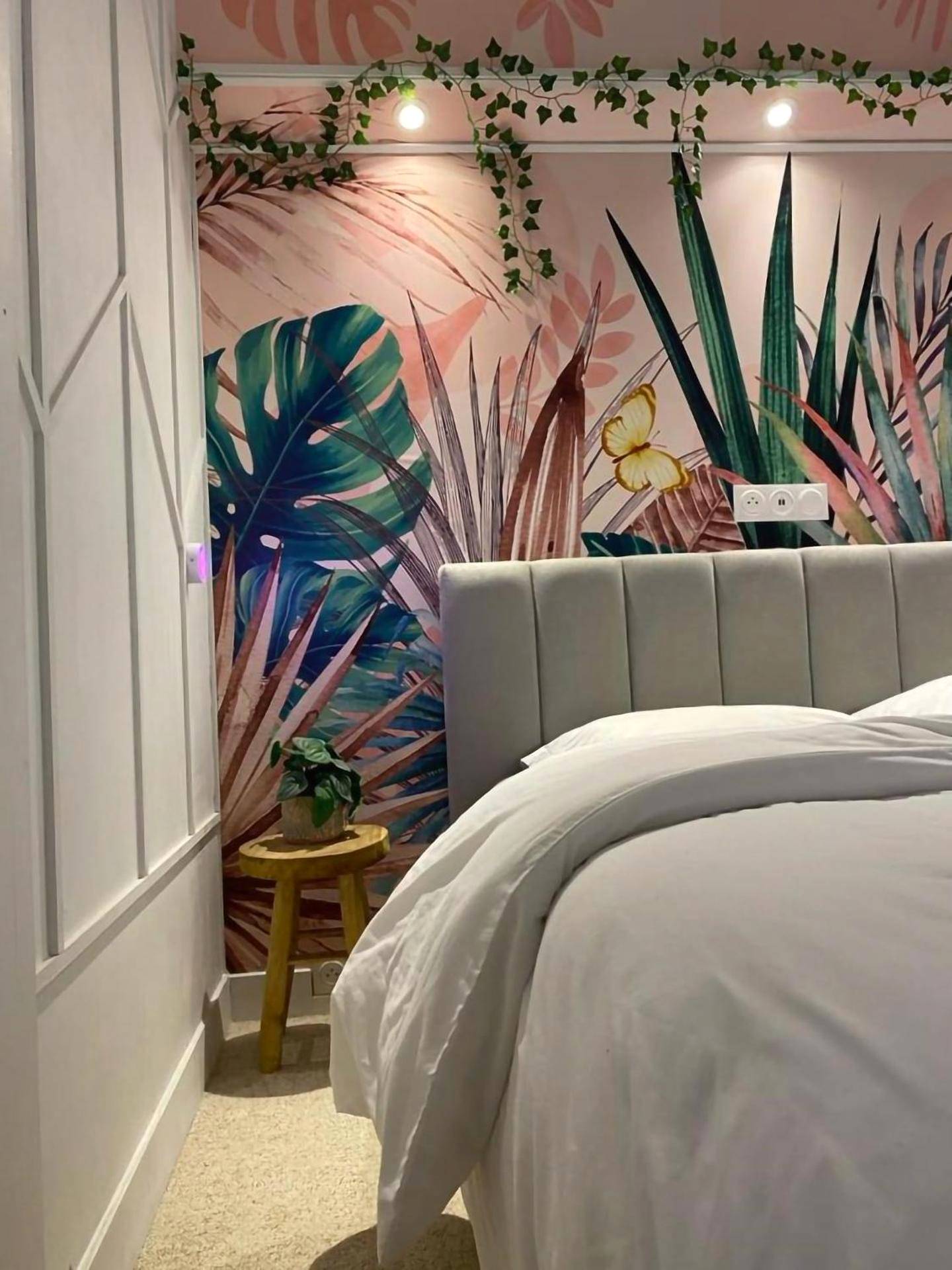 Photo - L'appart'hôtel - 1 Appartement Love Room avec Spa Privatif & Autres Appartements Standards à thèmes sans spa