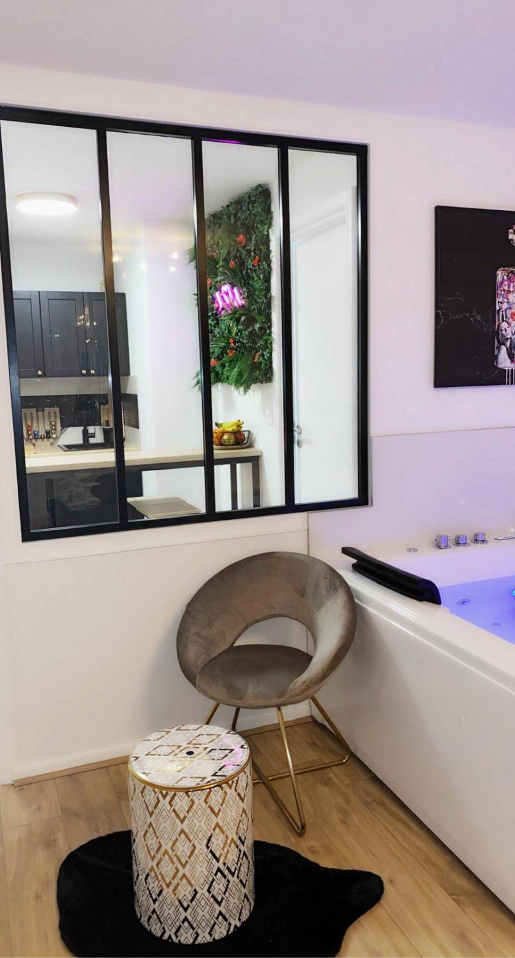 Photo du logement - L’appart[é] BLACK superbe appartement pop !