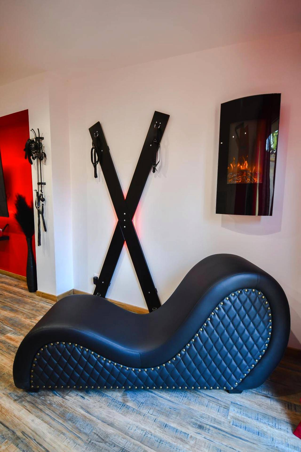 Photo du logement - L'Arena - Love Room, Jacuzzi - La Seyne - sur - Mer