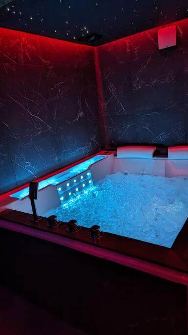 Photo du logement - L’arène des plaisirs - love room