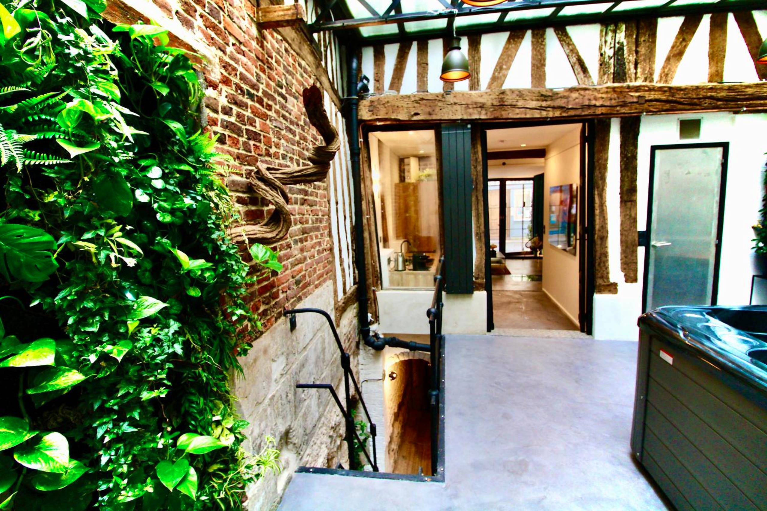 Photo du logement - L'Atelier 1742 - Atypique jacuzzi Rouen Centre