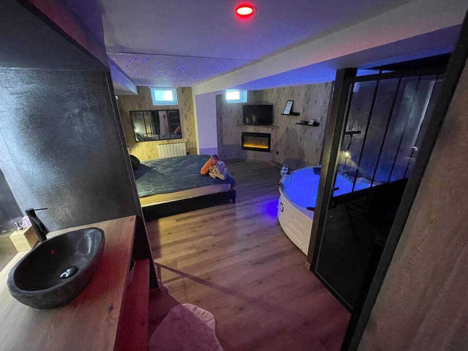 Photo du logement - L'Atelier des Rêves - appartement balnéo Rouen - Rouen