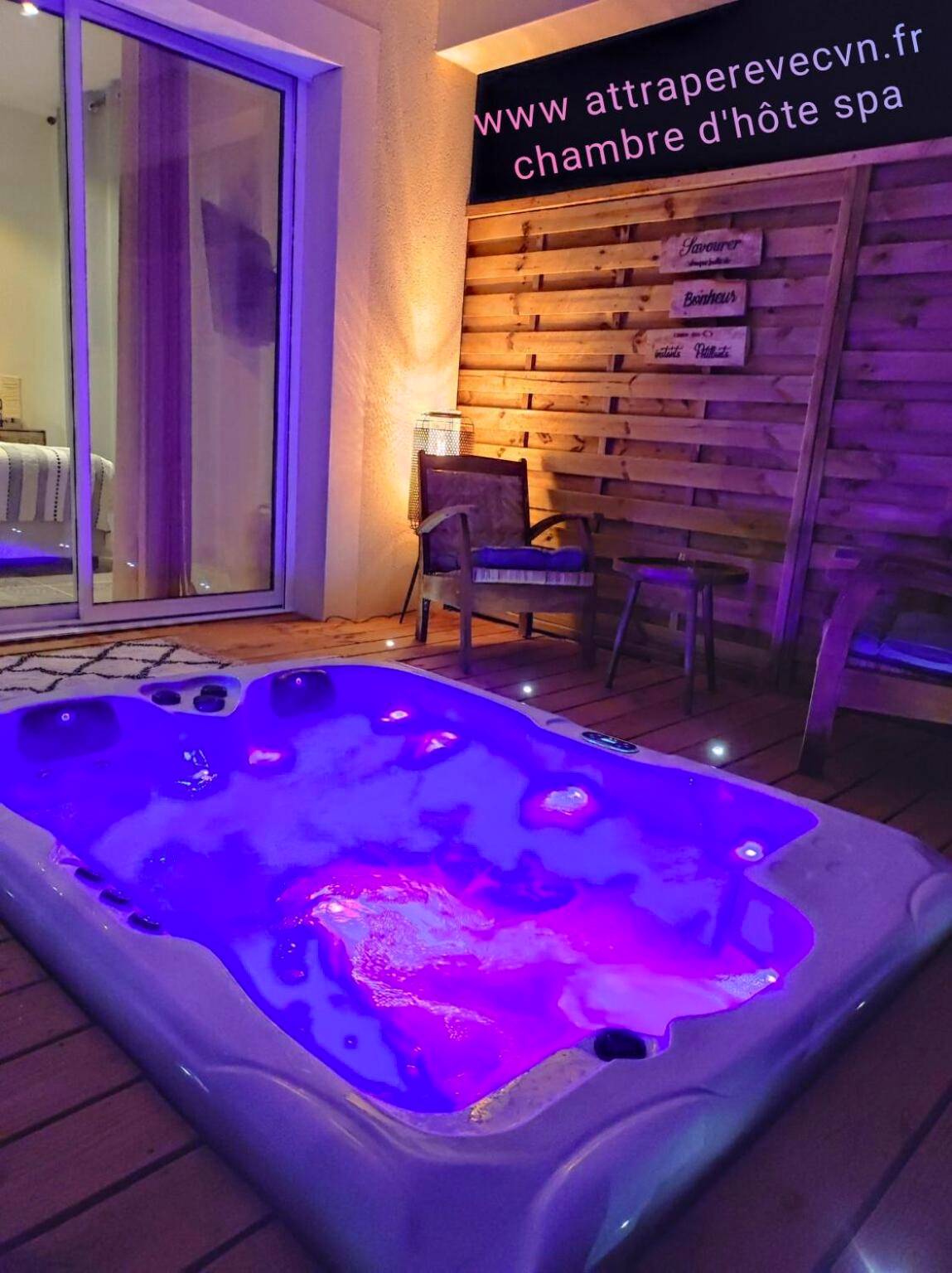 Photo du logement - Magnifique cottage haut de gamme avec jacuzzi l'attrape rêve - Les Plantiers