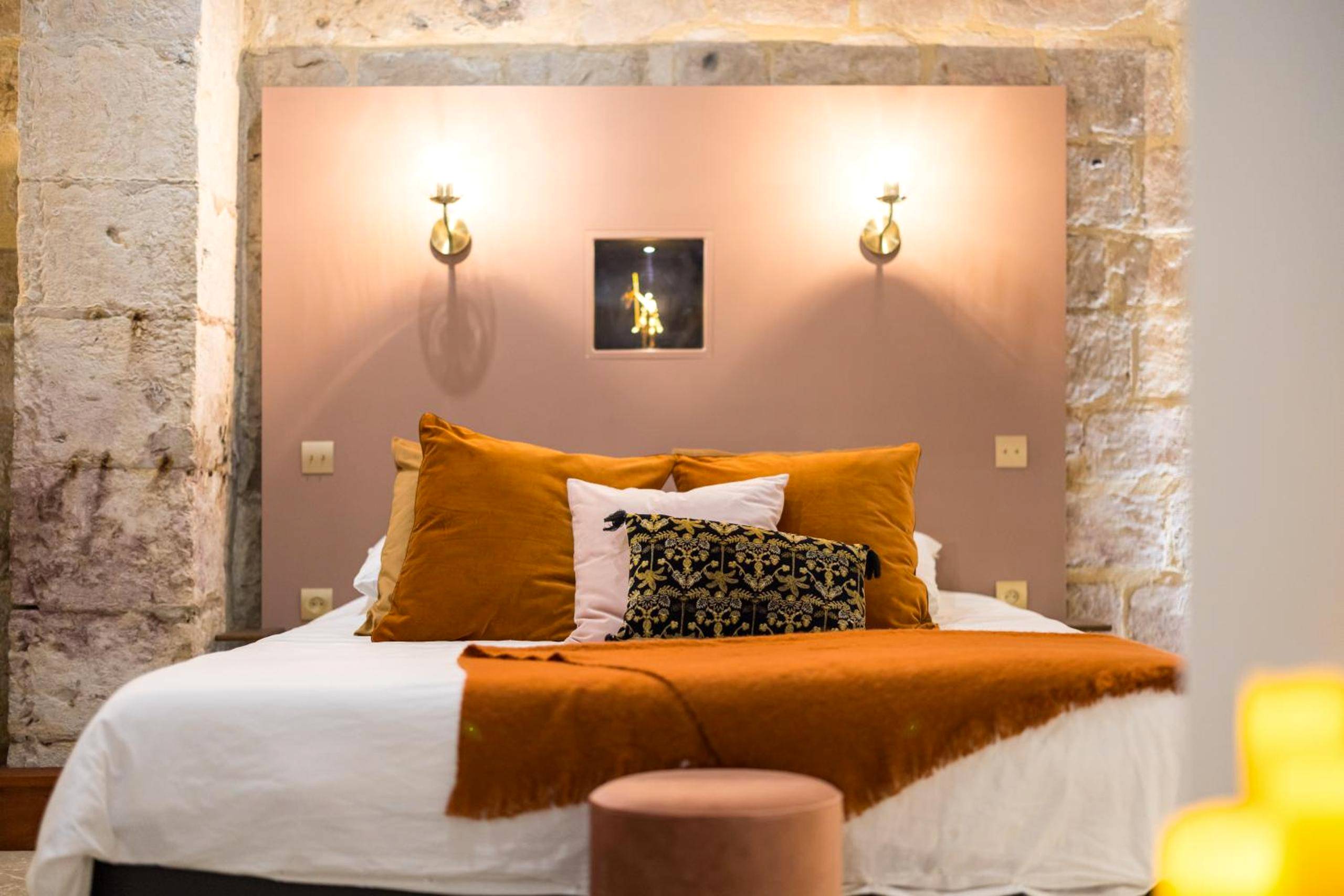 Photo du logement - L'Autel La Crypte Mystérieuse de Rouen - sauna & balnéo