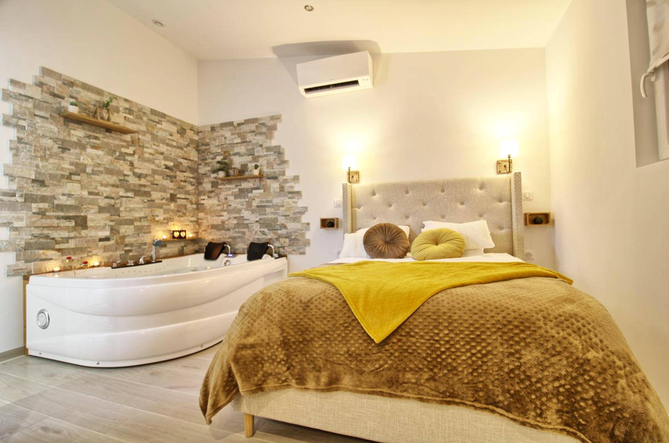 Vue interieure - Aux 3 Glands - Nature & Spa