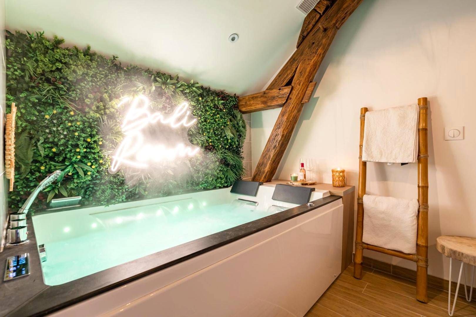Photo du logement - BALI ROOM / Magnifique studio évasion JACCUZI