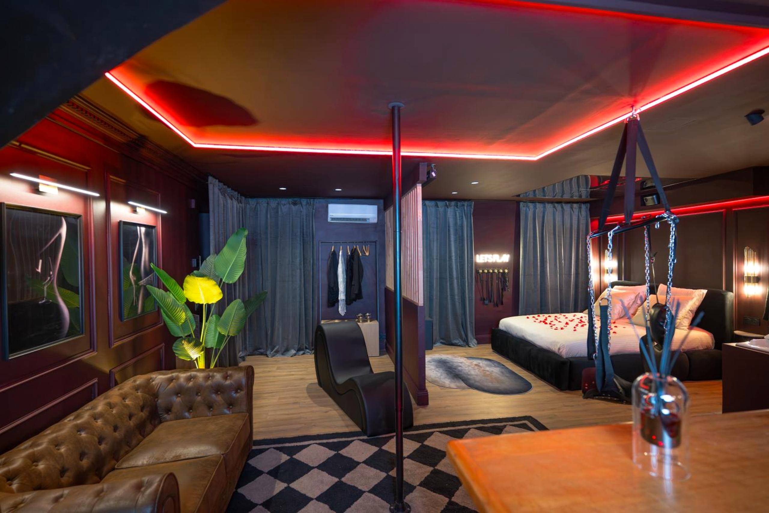 Vue principale - Love Room Grasse - Luxury Love Room - Balneo - Cinema