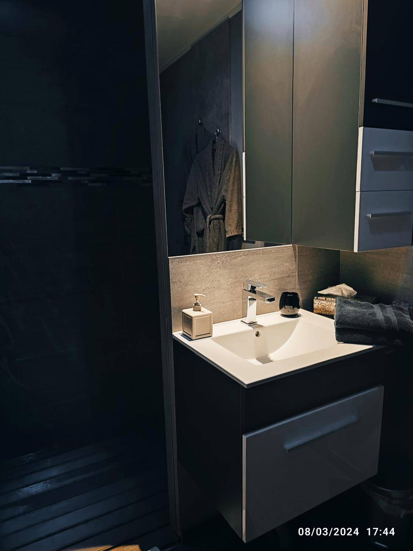 Photo du logement - Appartement tout confort avec balnéo et lit king size