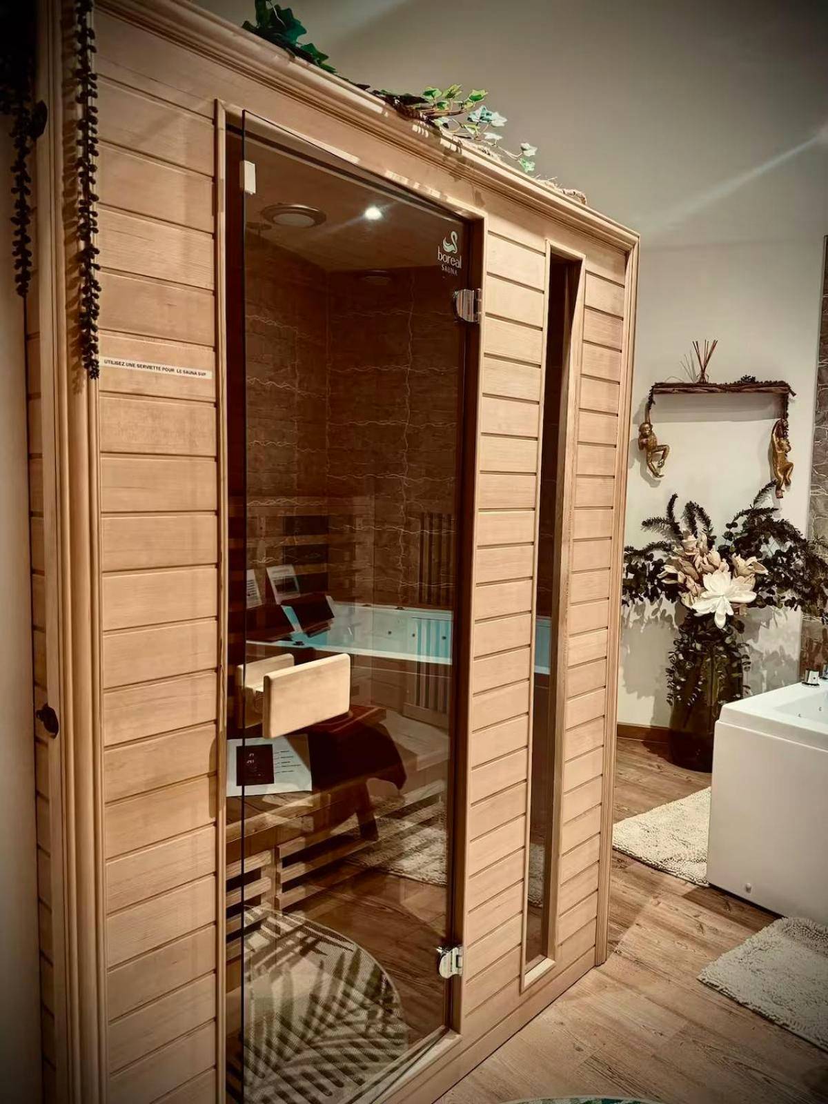 Photo du logement - Love room balnéo sauna Le Havre