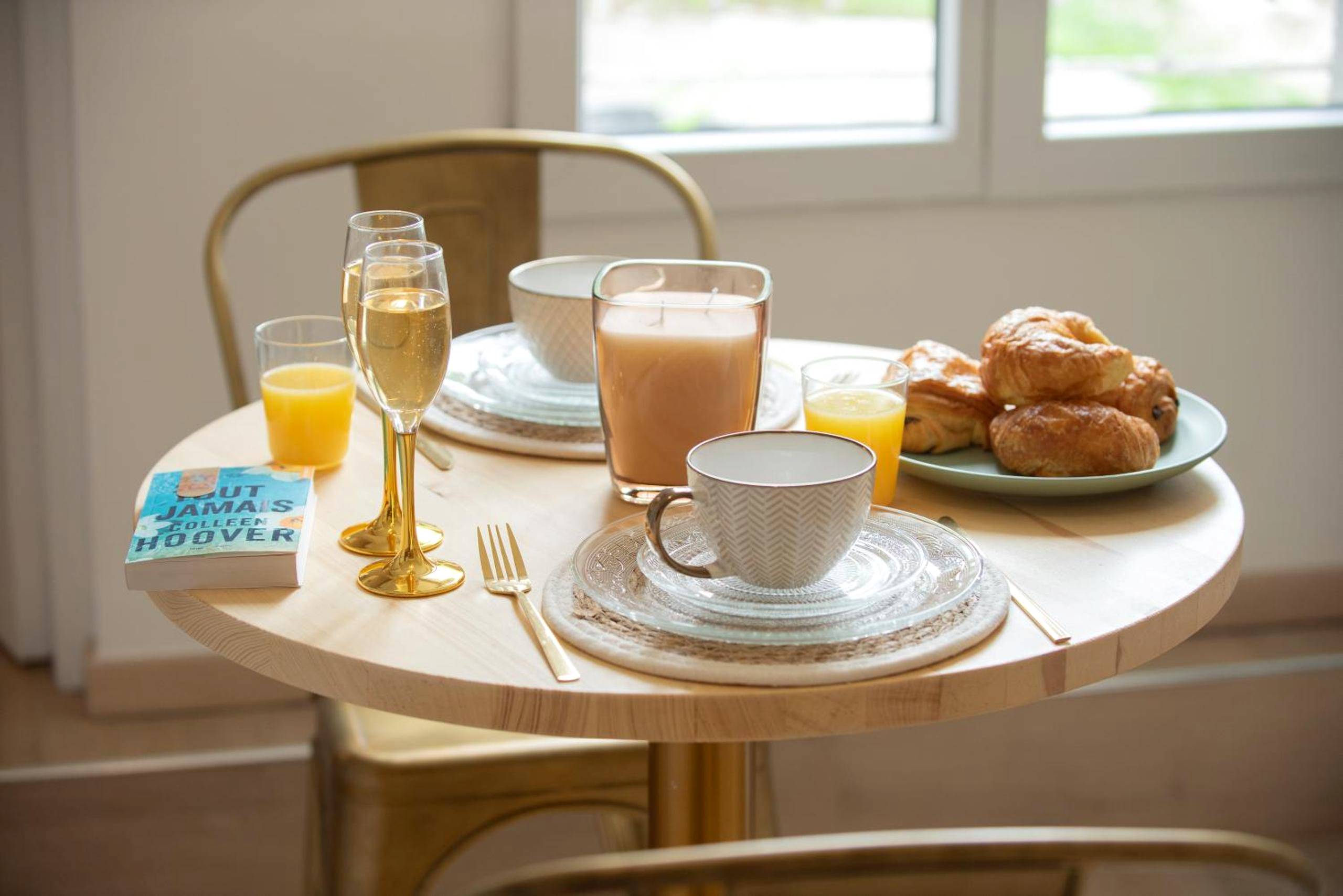 Photo du logement - Tout confort ! Balnéo, Sauna, Cinéma, Climatisation, Parking, WiFi - Carcassonne