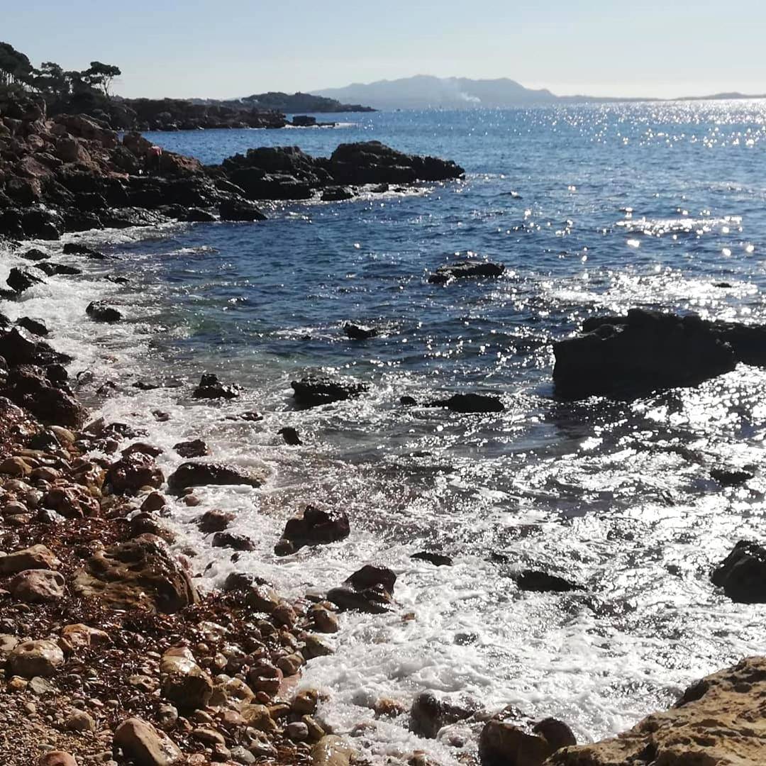 Photo du logement - "The Love Room Bandol" Jacuzzi & Vue Mer