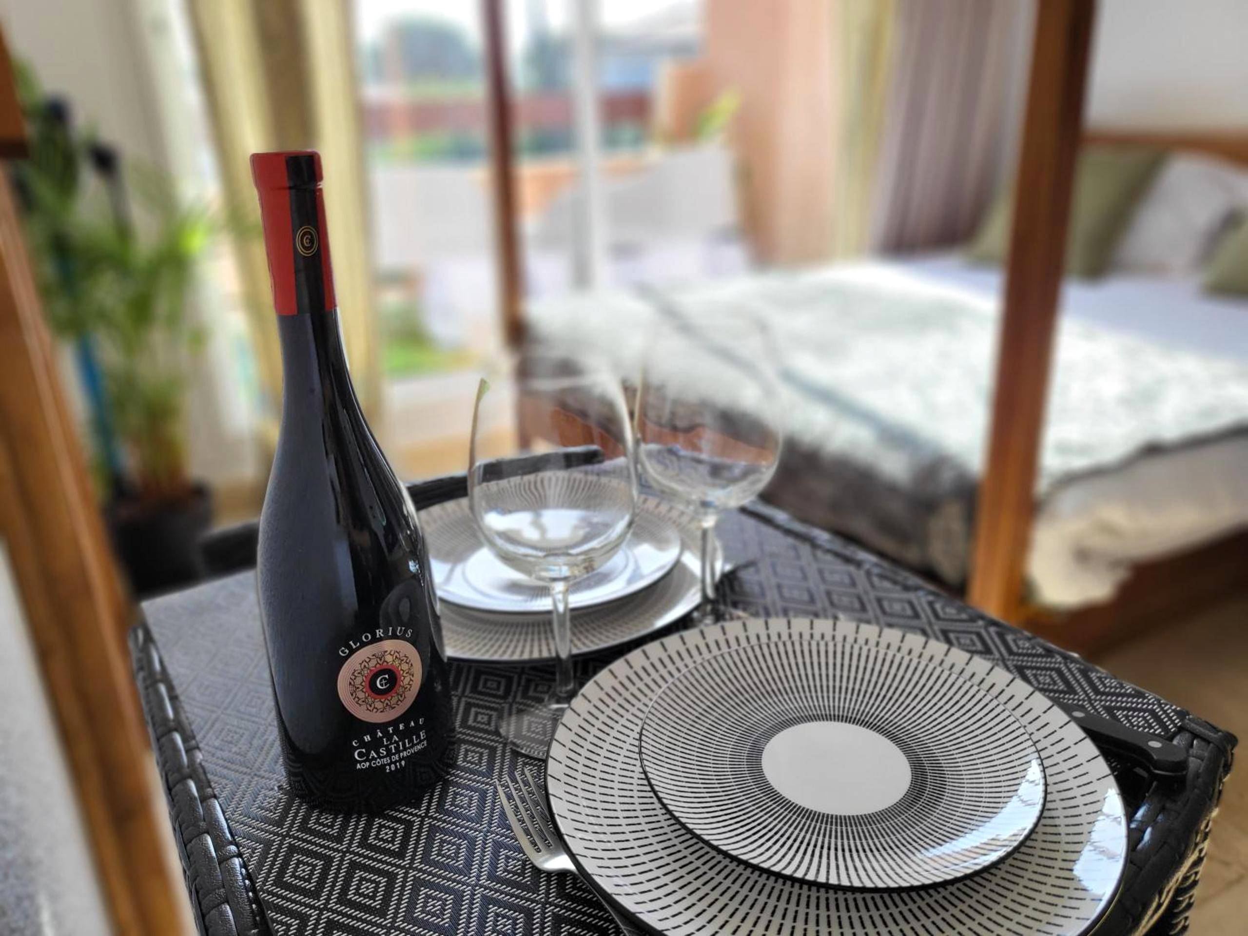 Photo du logement - "The Love Room Bandol" Jacuzzi & Vue Mer