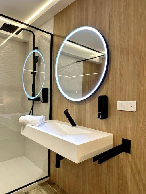 Photo du logement - BDSM TanTra Love Room & SPA - Miramas