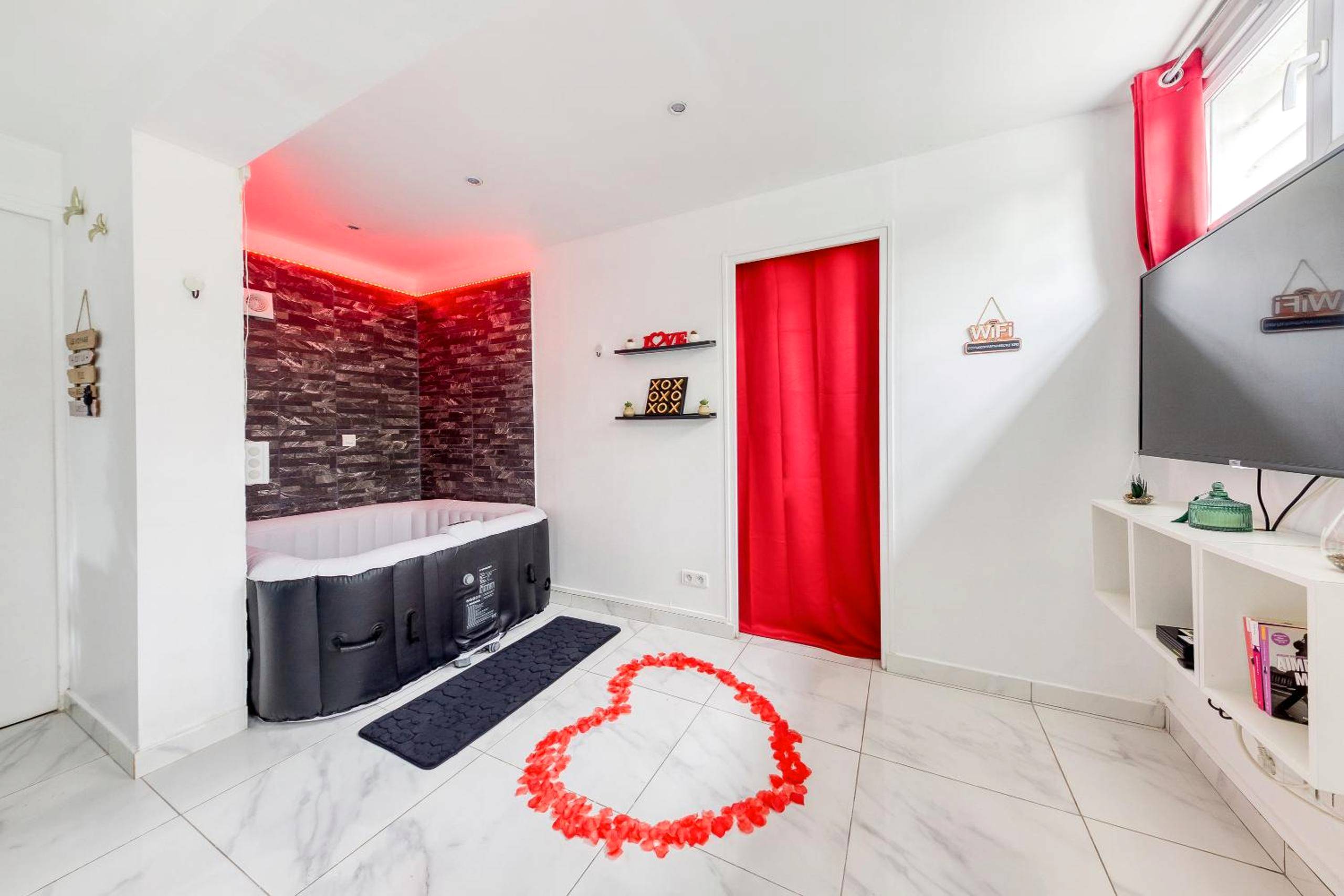 Vue du logement - Love Room Morangis - La belle Hirondelle - Love Room Jacuzzi