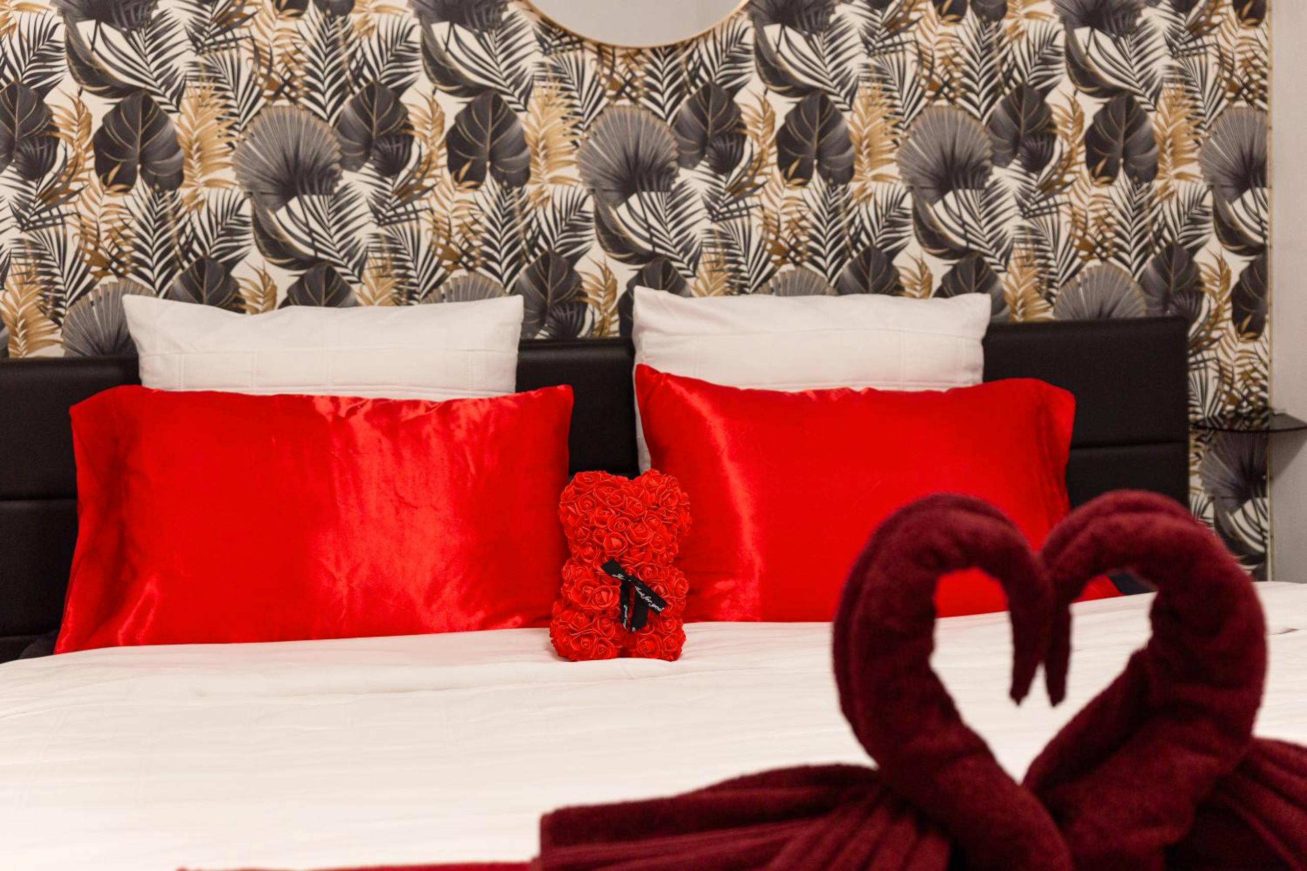 Photo du logement - La belle Hirondelle - Love Room Jacuzzi