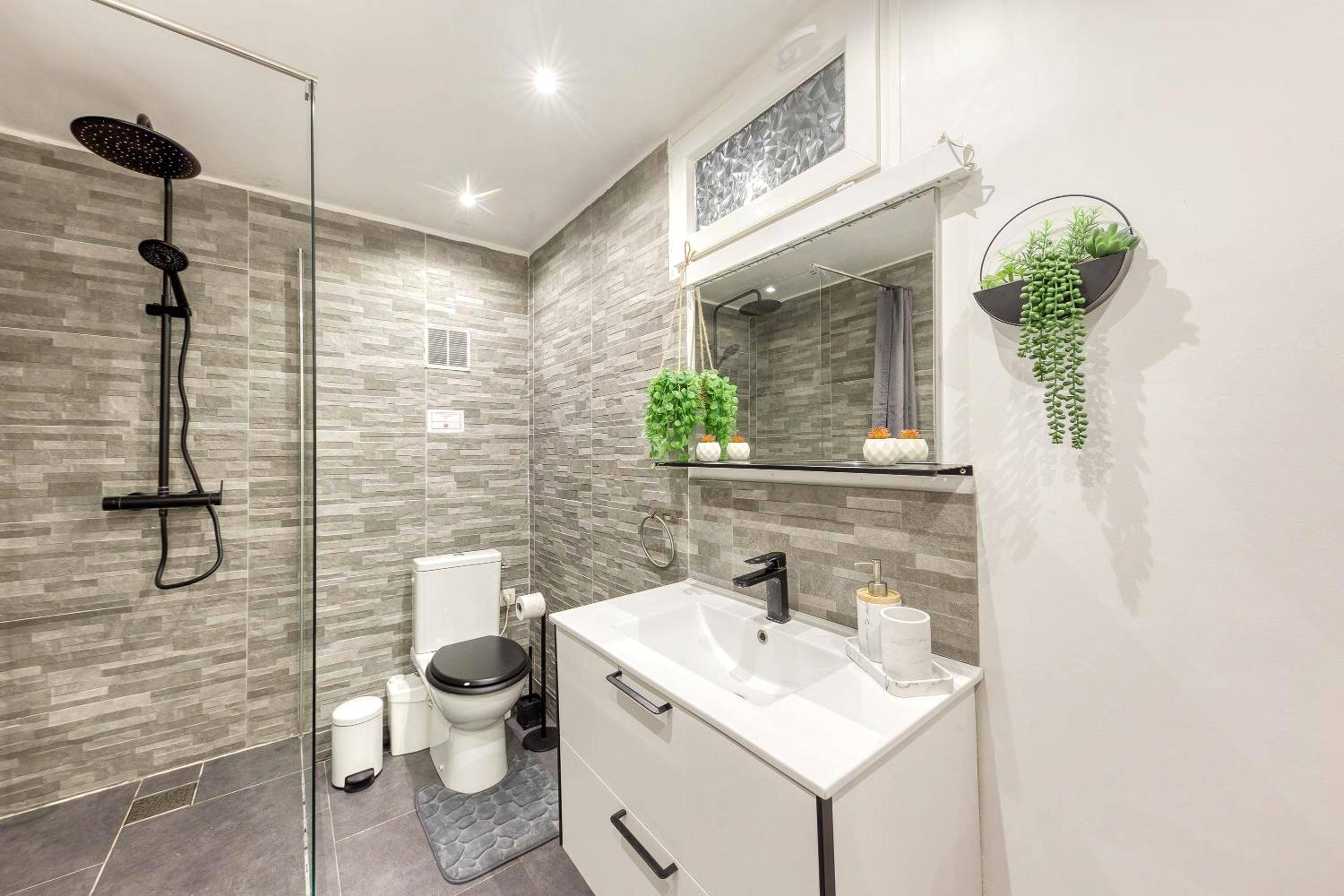 Photo du logement - La belle Hirondelle - Love Room Jacuzzi