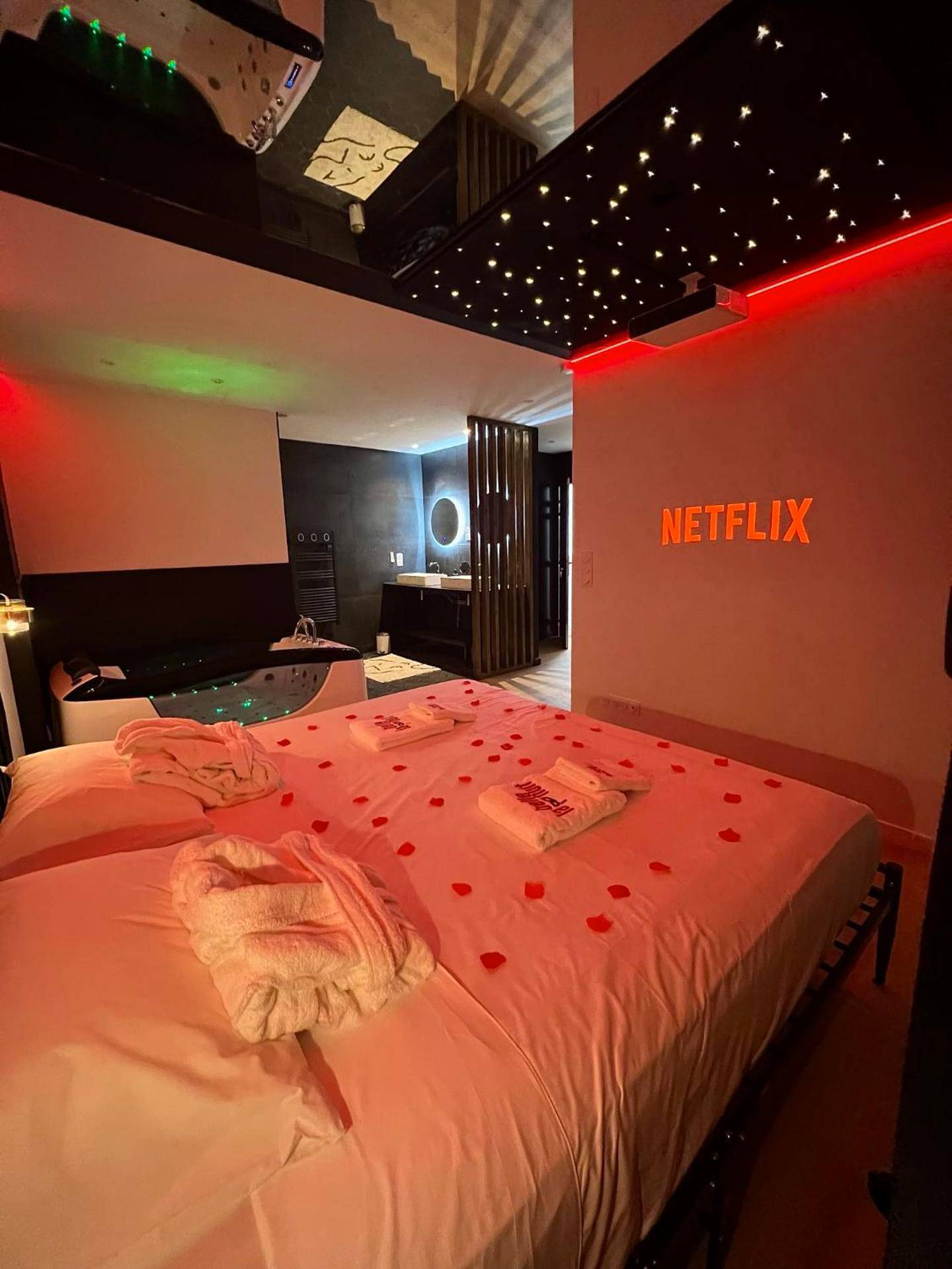Autre vue interieure - La Belle Nuit suite Nuit Étoilée - Saint - Gilles