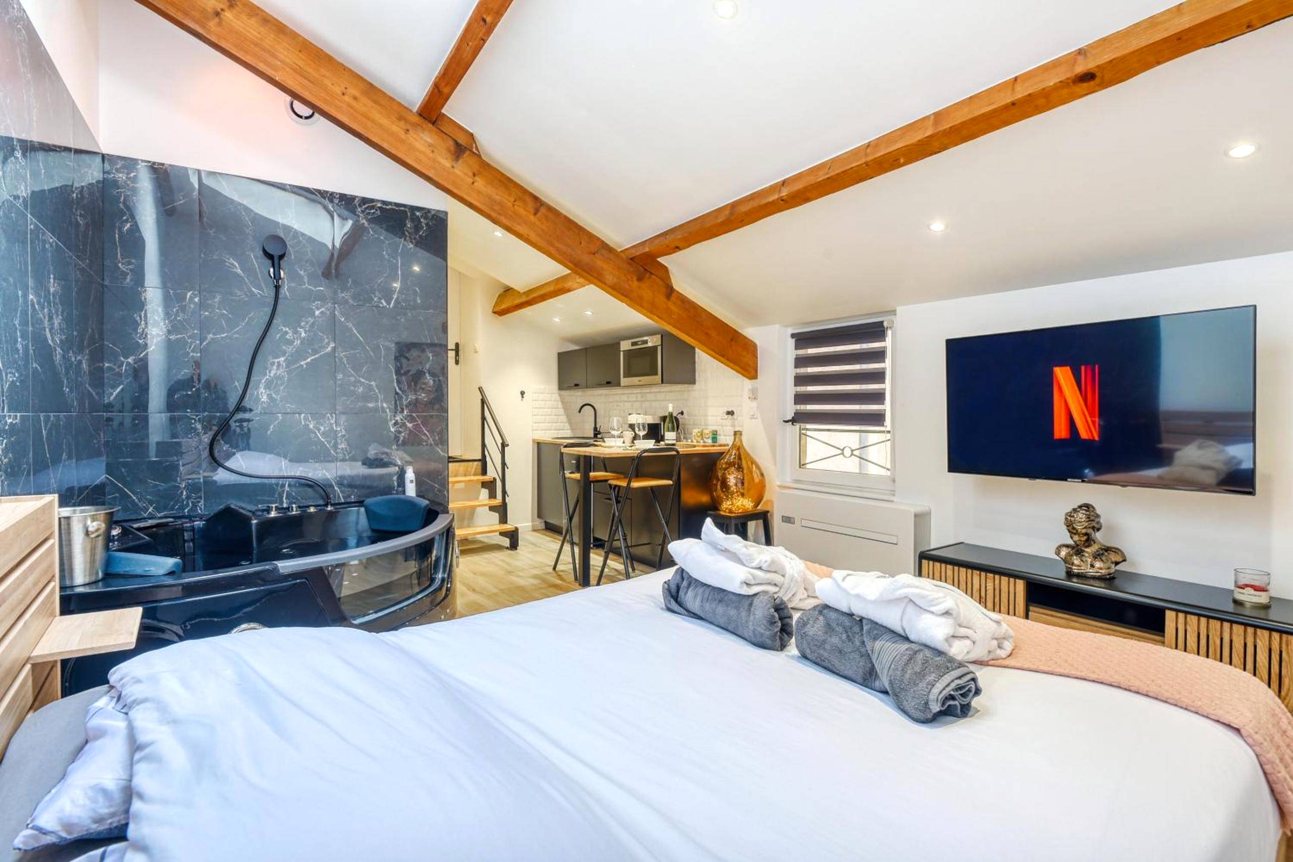 Photo du logement - NEW / Belle et Rebelle avec jacuzzi