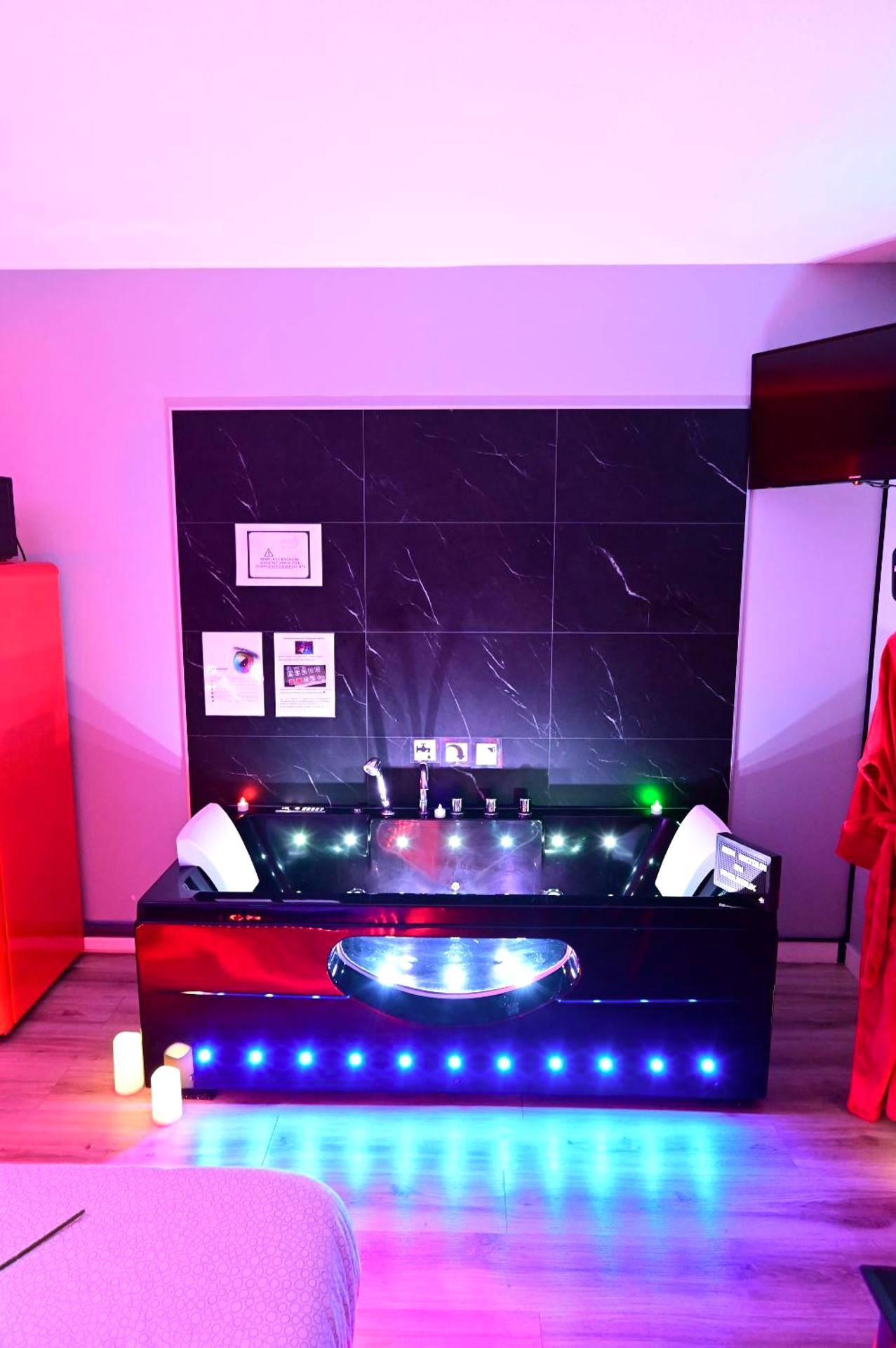 Photo du logement - Grand Studio BISCARROSSE PLAGE Une nuit A 2 avec Sauna Luxe, Balnéo, Océan rien que pour vous