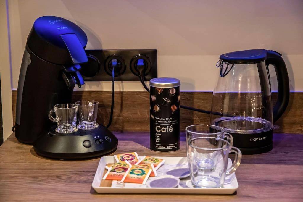 Photo du logement - BLUE NIGHT - Jacuzzi - Bord de Seine - Corbeil - Essonnes