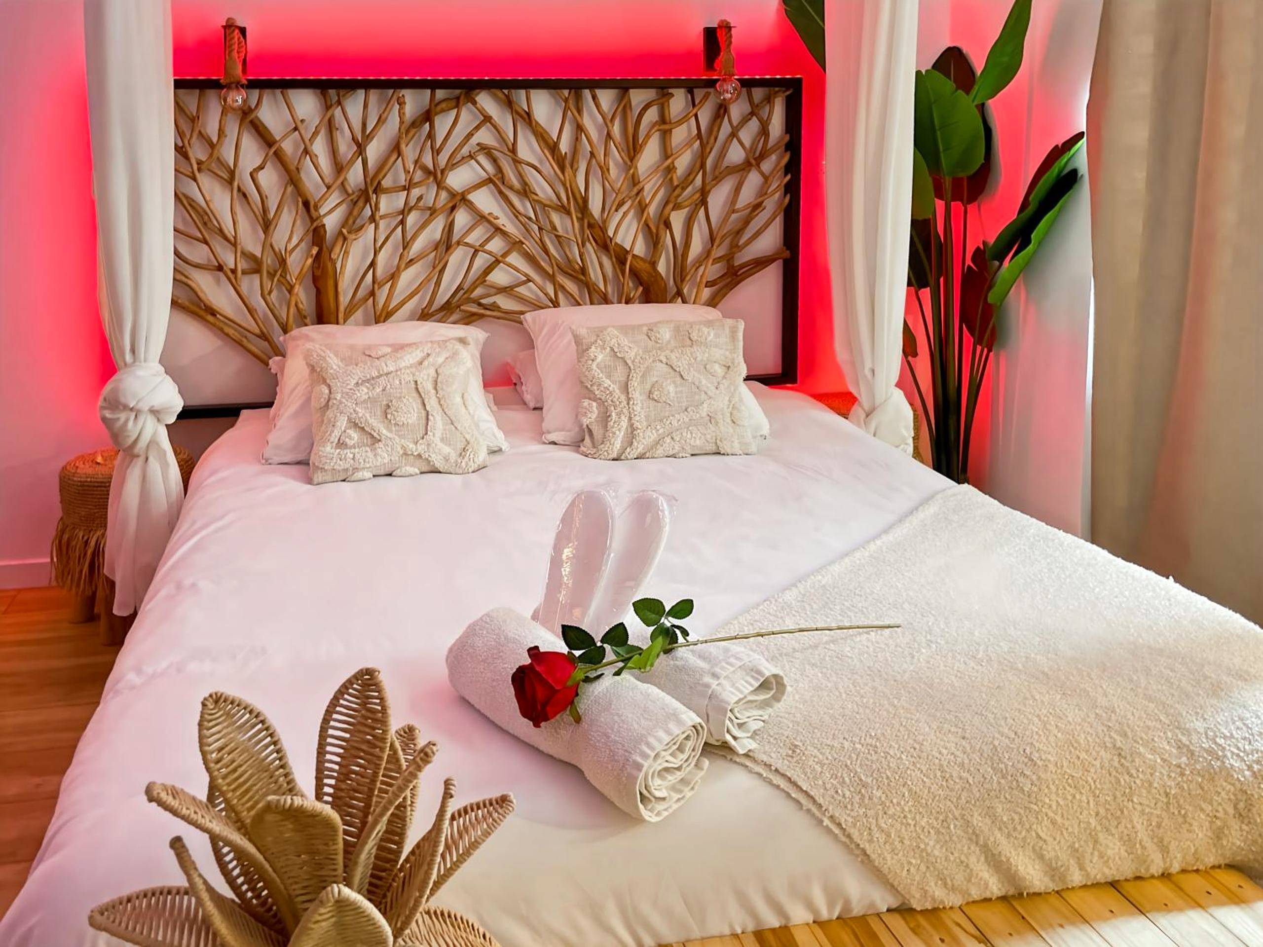 Photo du logement - Le Bohème Spa, loveroom à Sète