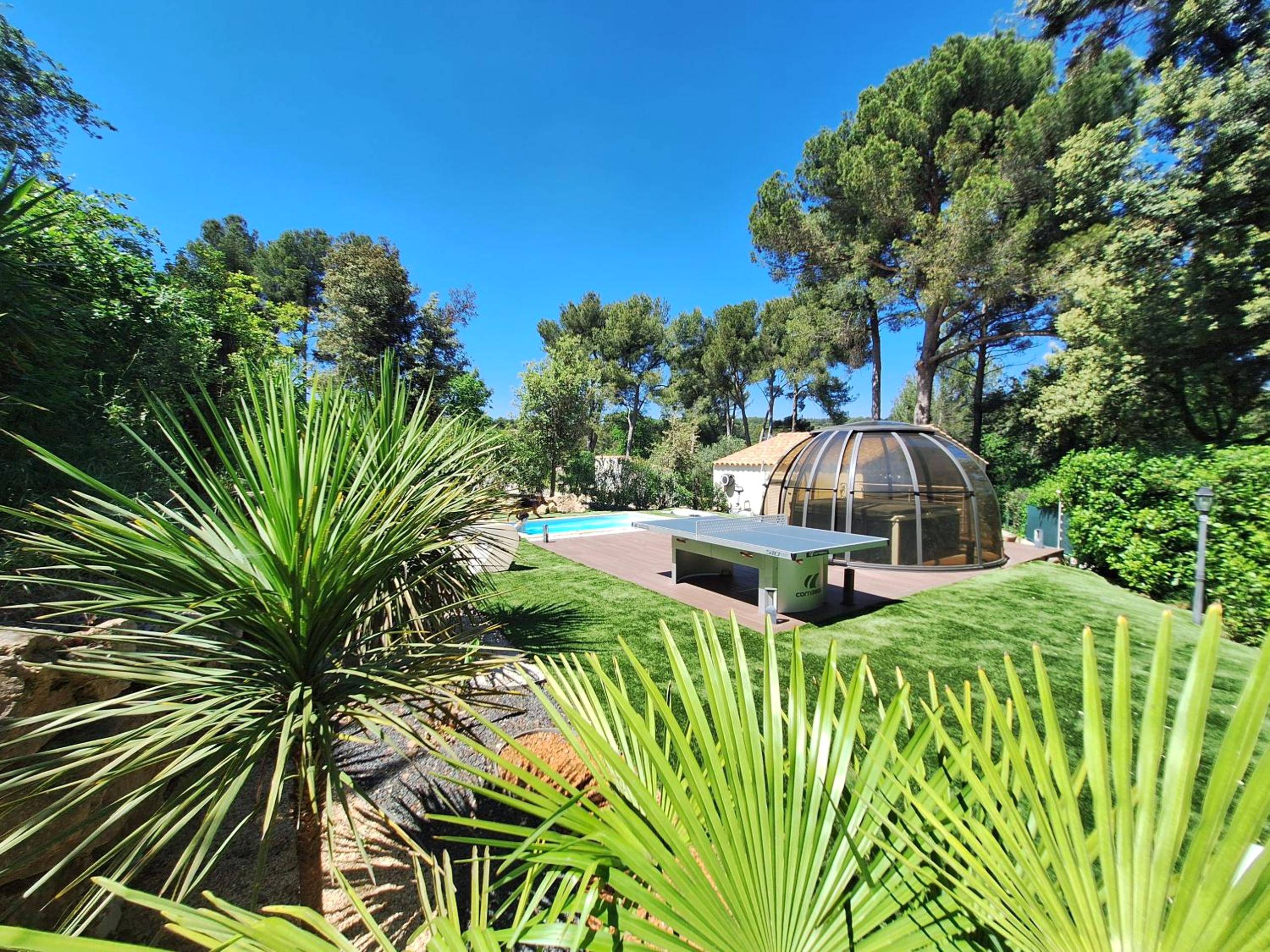 Detail du logement - La Bonne Etoile Marseille ! Hébergement romantique ! Jacuzzi et Piscine chauffée