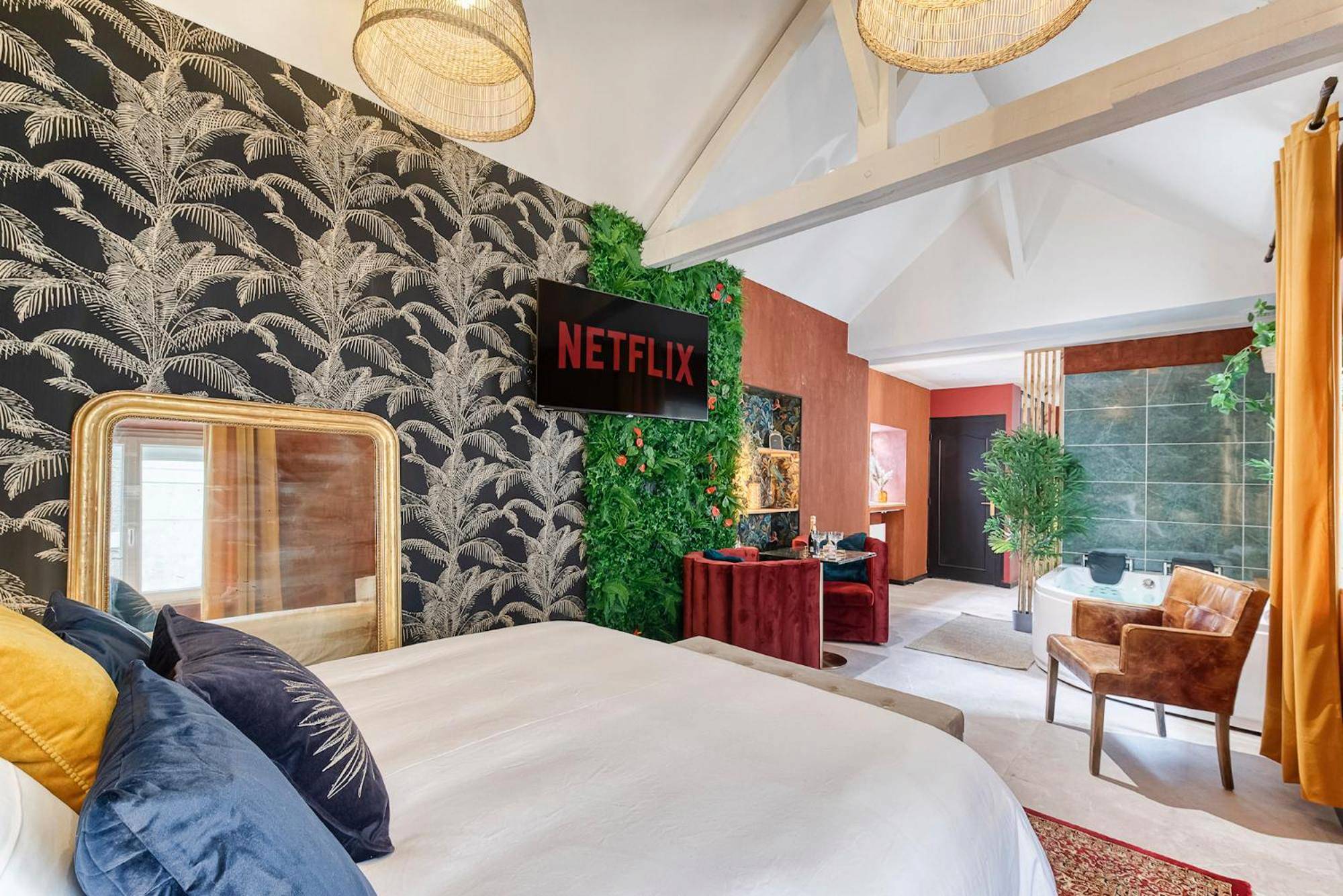 Photo du logement - Suite avec jacuzzi - Le Boudoir de la Loire