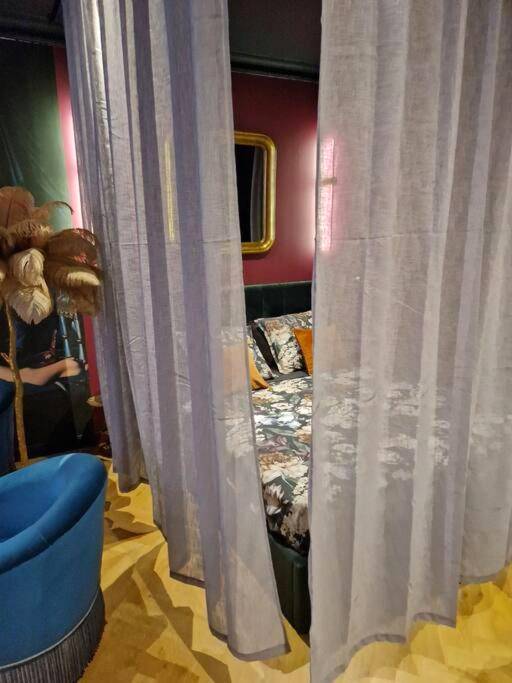 Photo du logement - Le Boudoir D'Olympe Appartement érotico - romantique