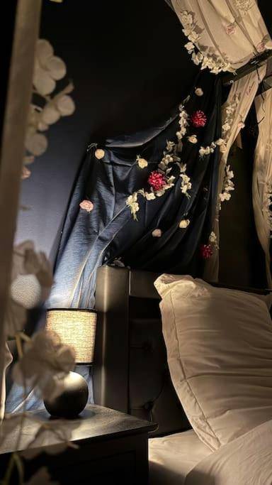Photo du logement - Le Boudoir Secret - Love Room avec Chambre Secrète - Le Luc