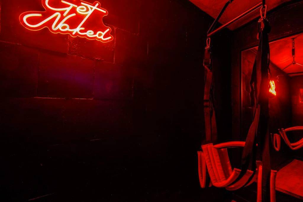 Photo du logement - Le Boudoir Secret - Love Room avec Chambre Secrète