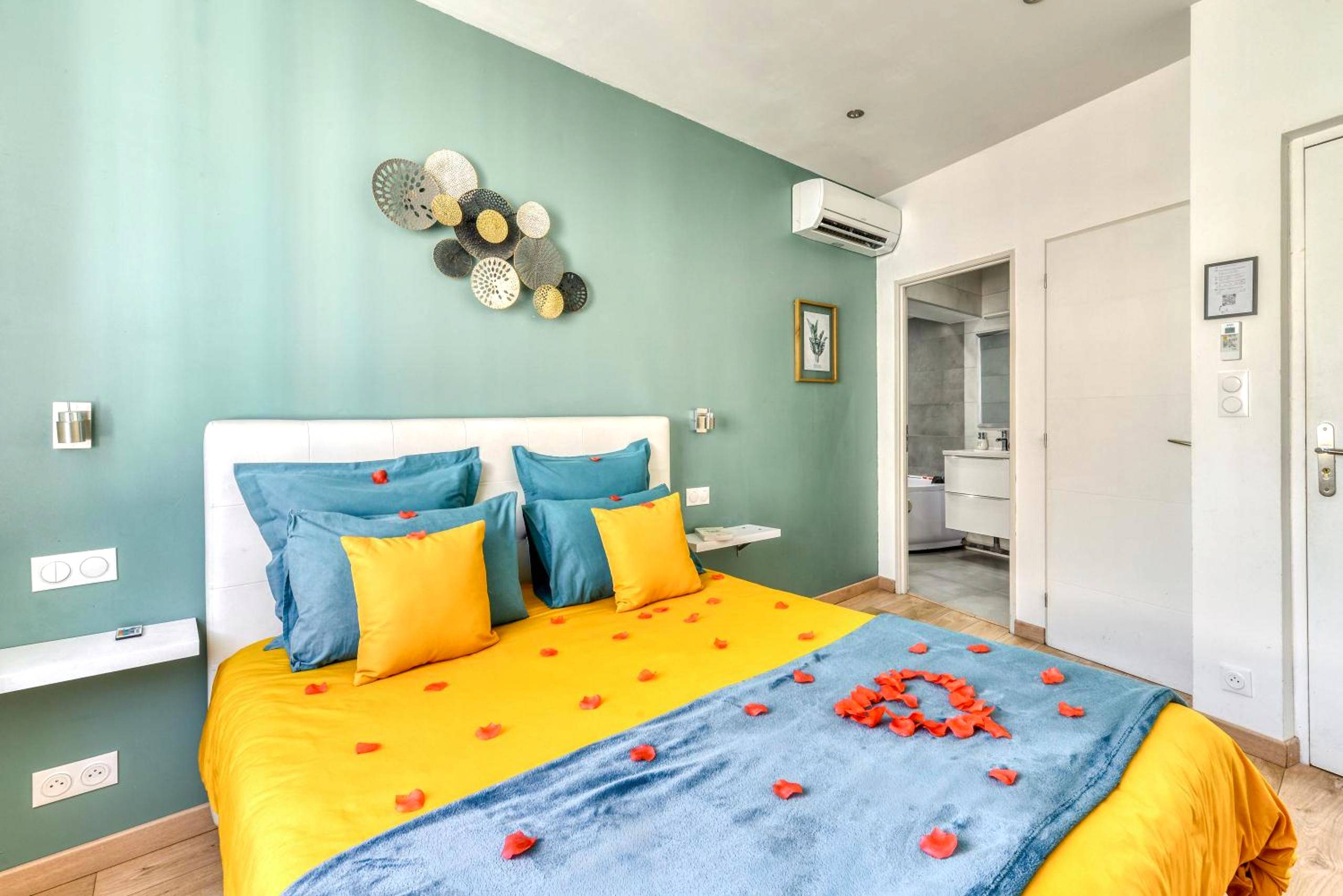 Photo du logement - Le bourget - Suite romantique