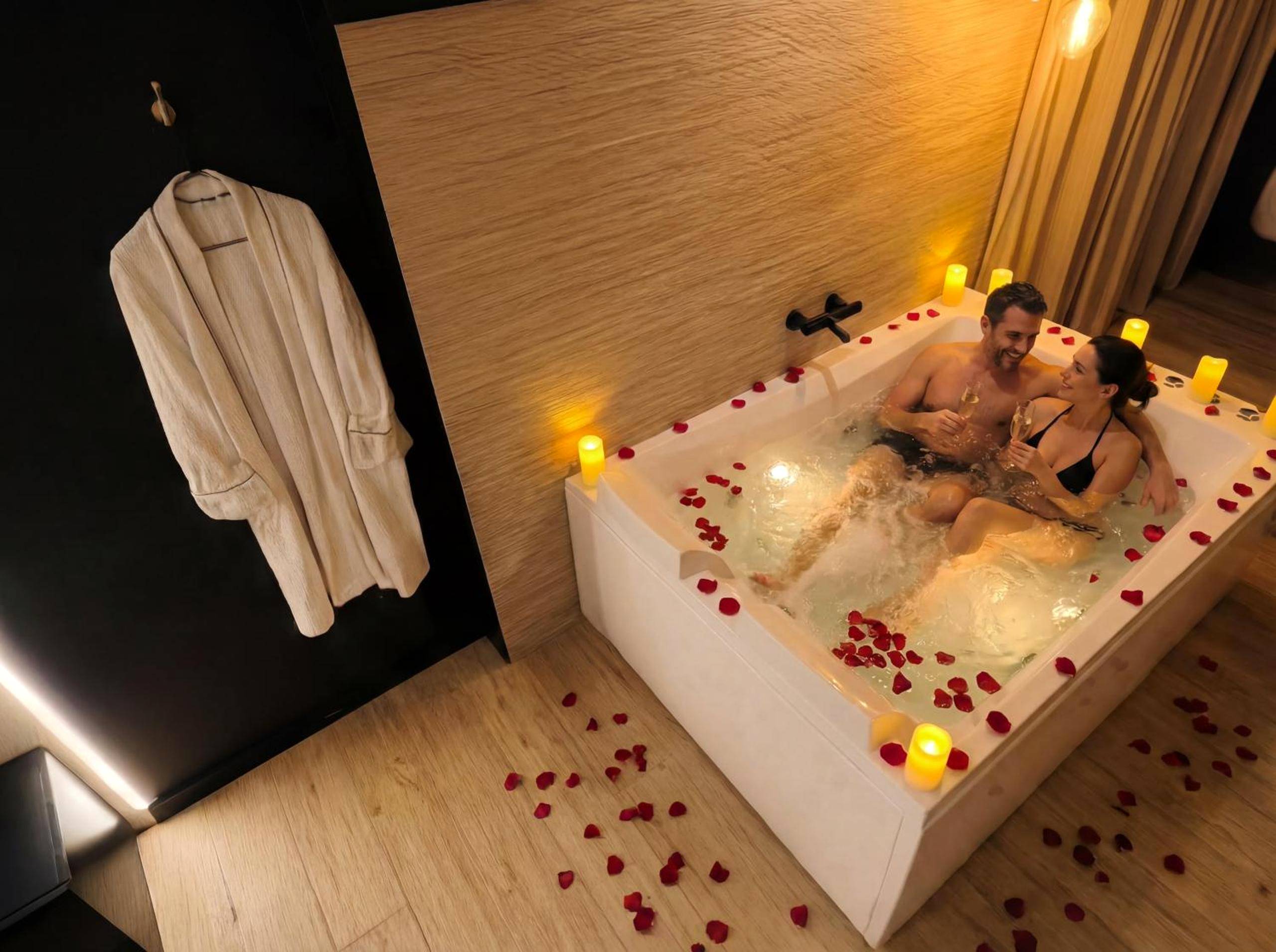 Photo du logement - La Bulle d'Amour - Suite luxe & Spa