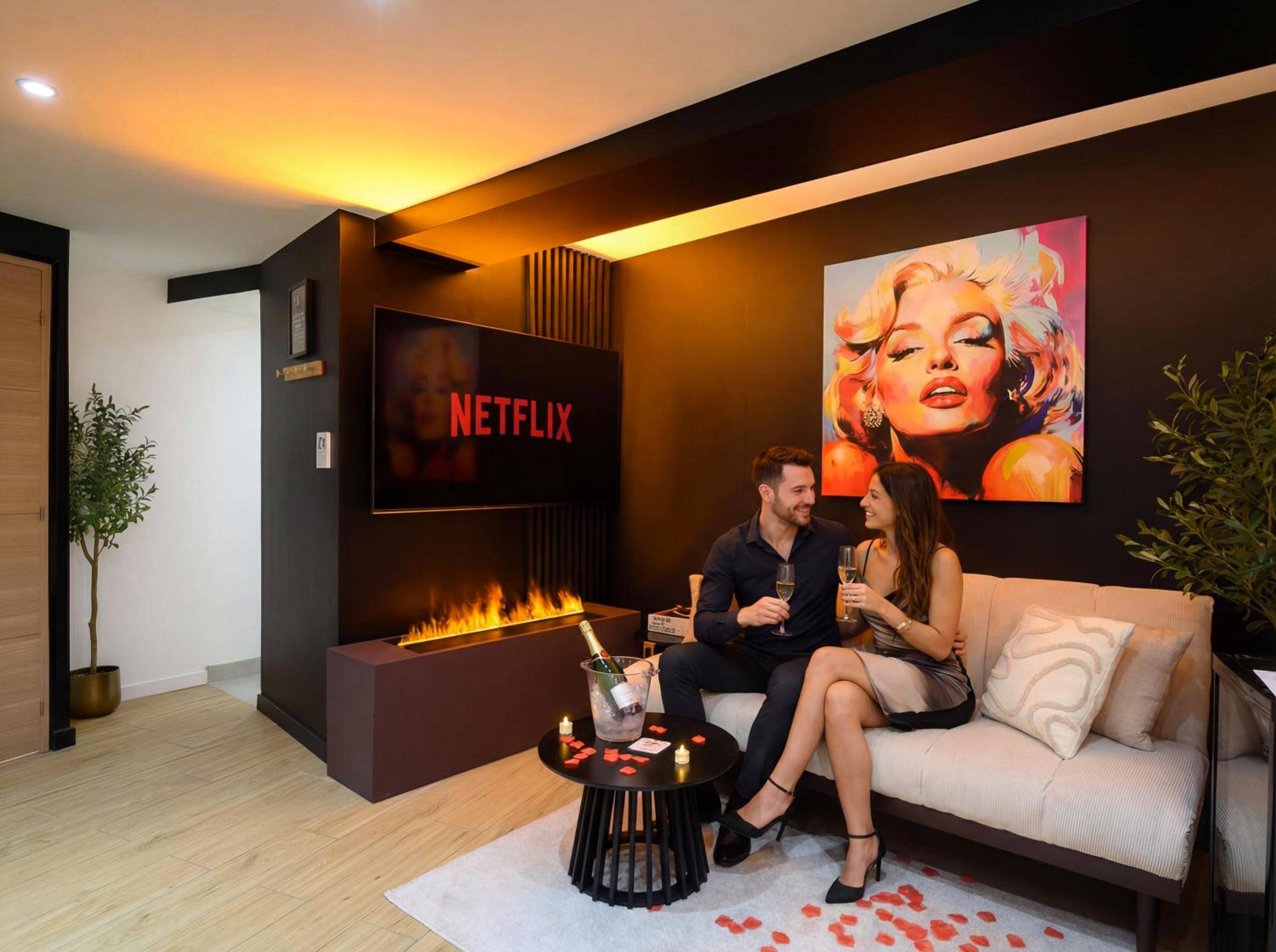 Photo du logement - La Bulle d'Amour - Suite luxe & Spa - La Roche - sur - Yon