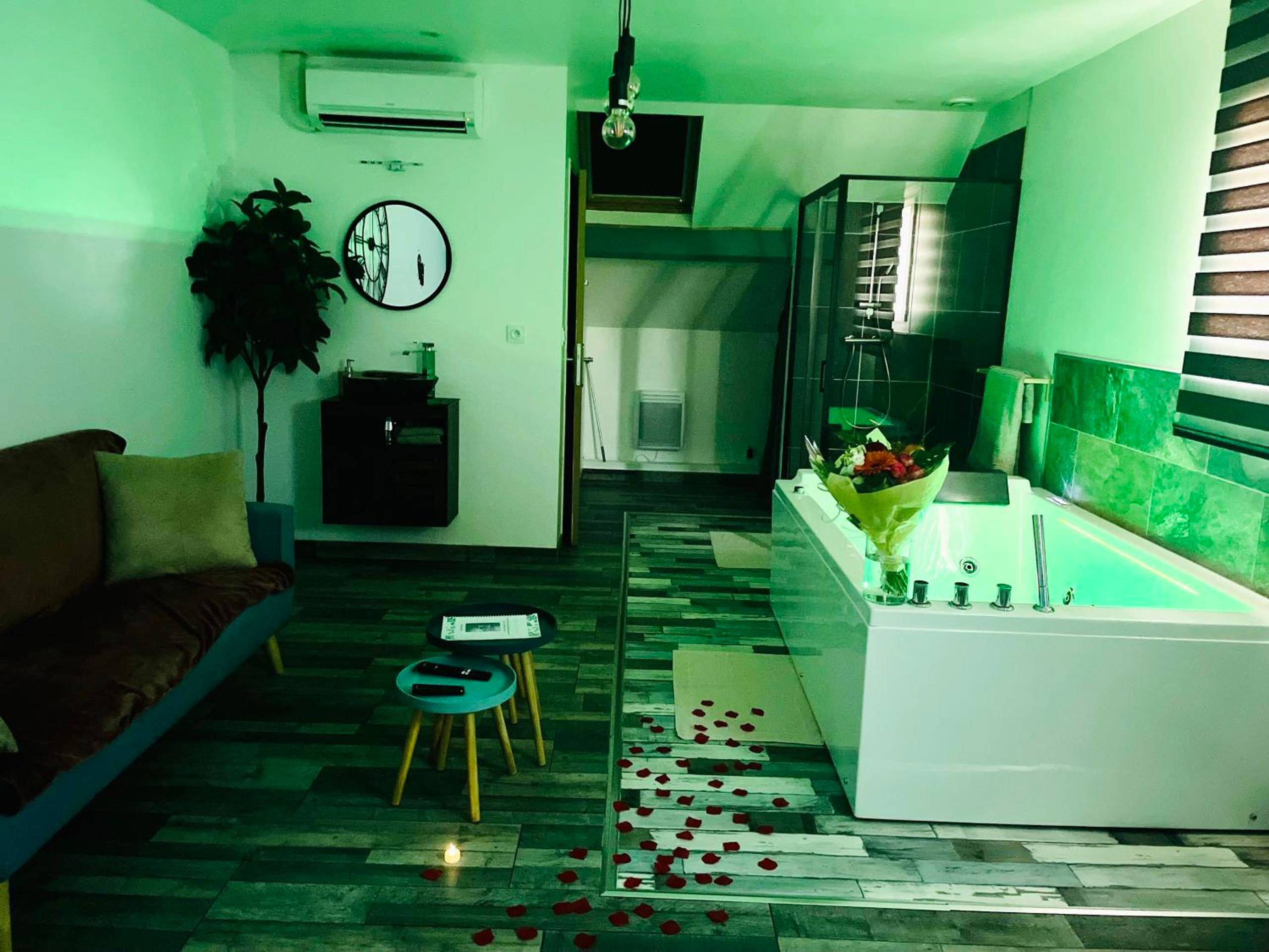 Photo du logement - La Bulle de Romance - Love Room