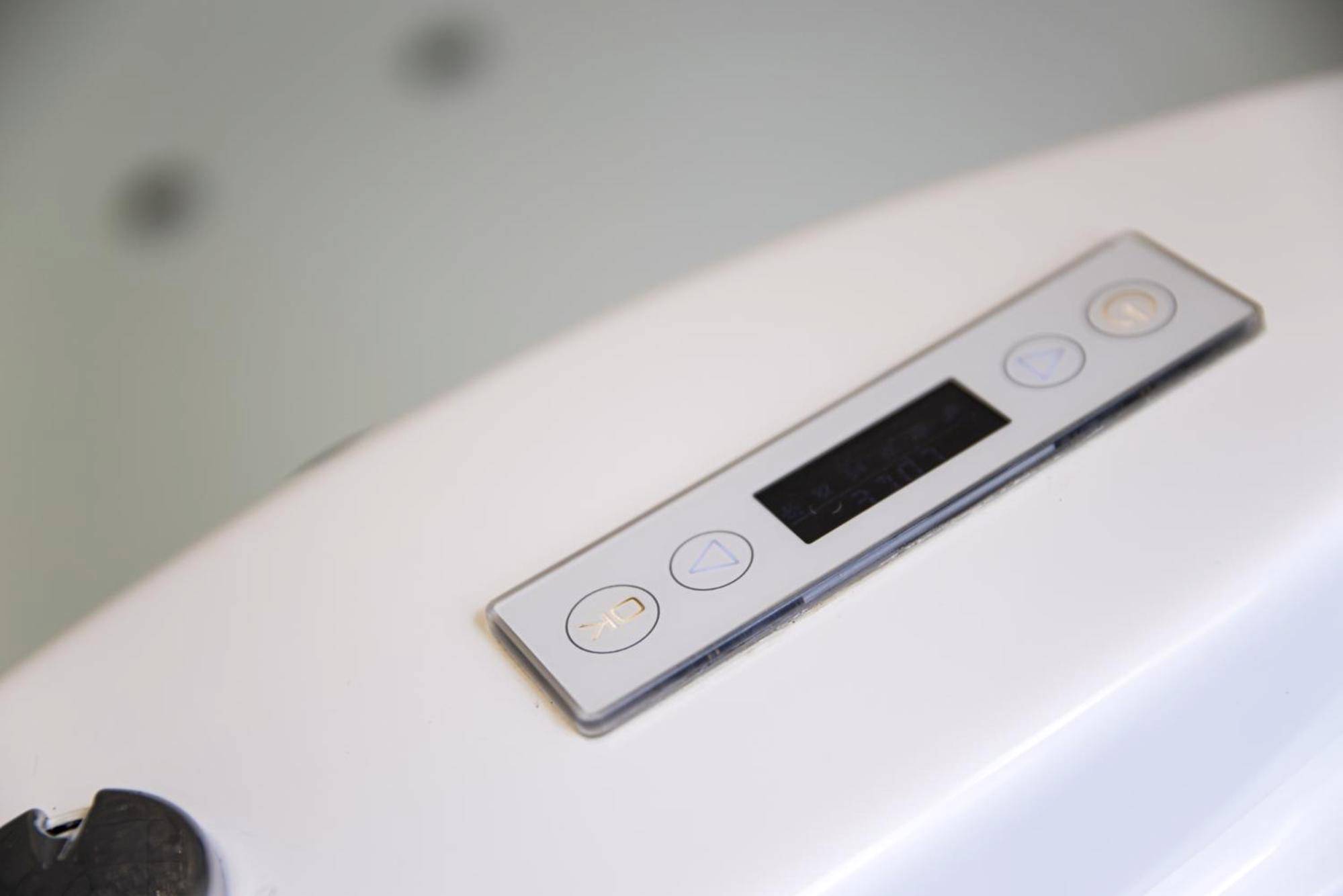 Photo du logement - LES BULLES DE MONA - Zen - Spa - Clim - Lyon